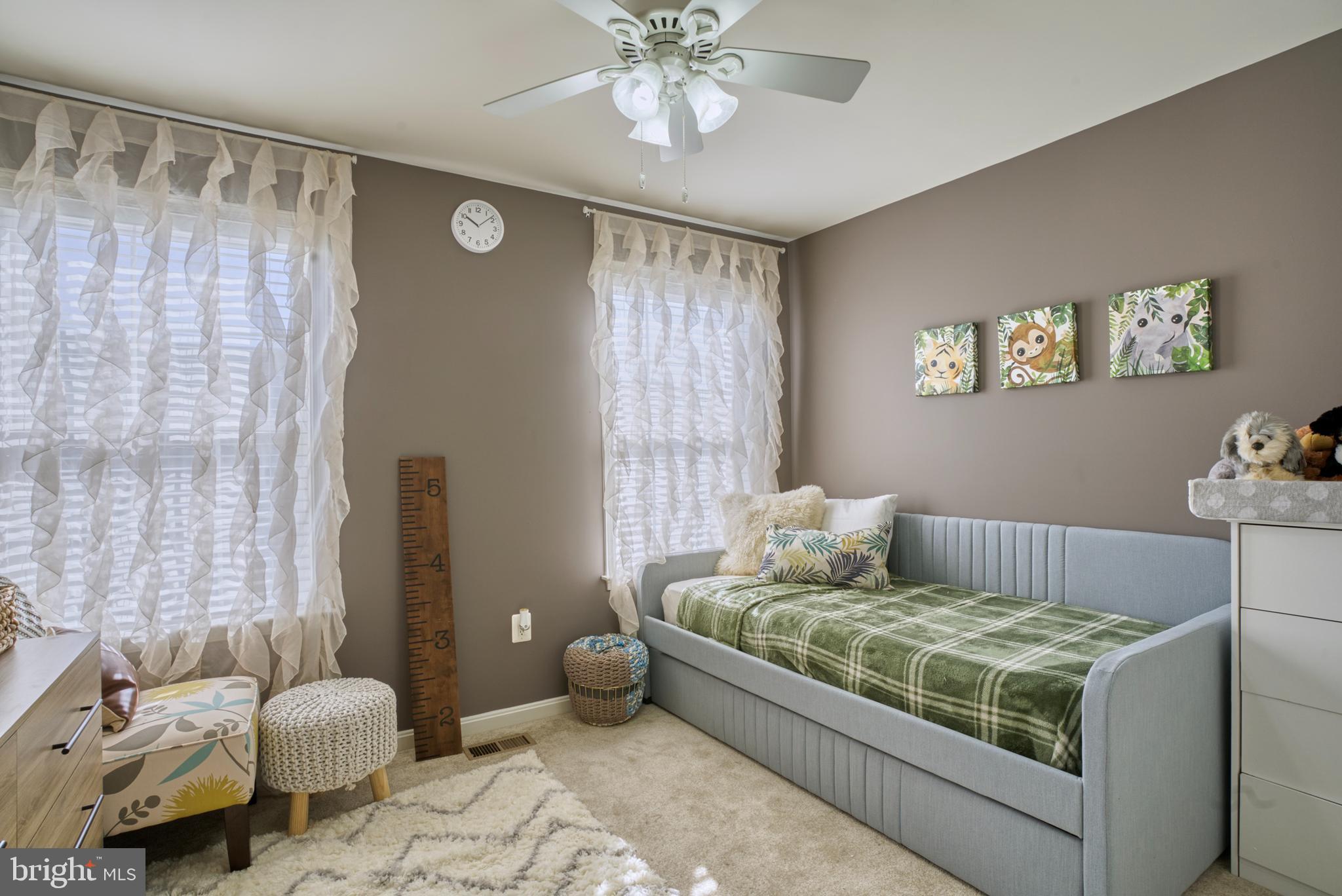 VILLAGES OF WELLINGTON - Residential Lease