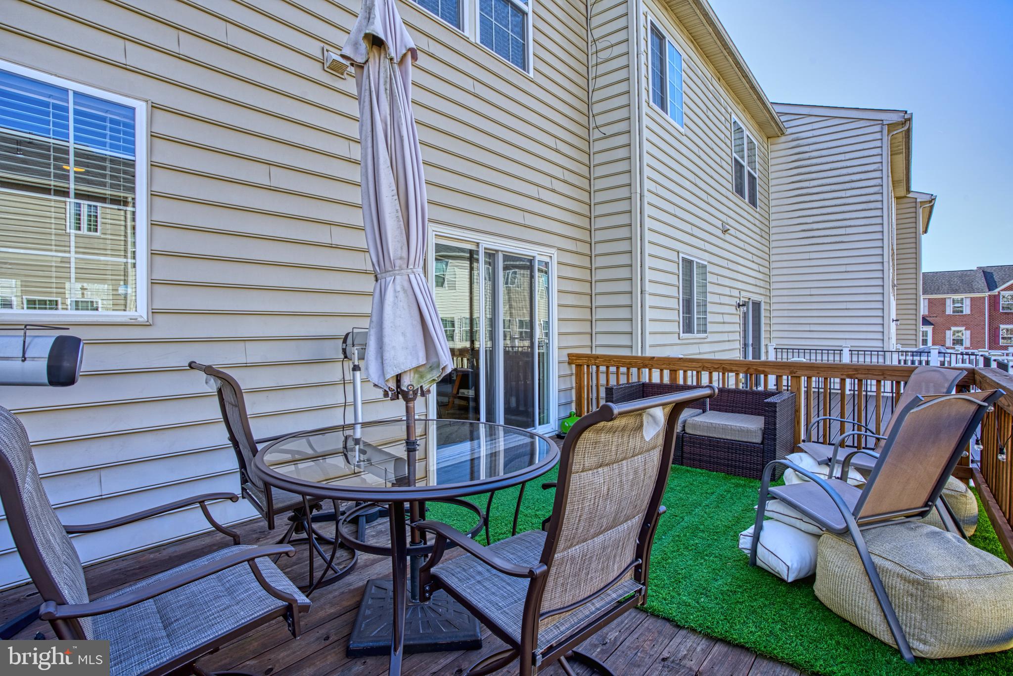 VILLAGES OF WELLINGTON - Residential Lease