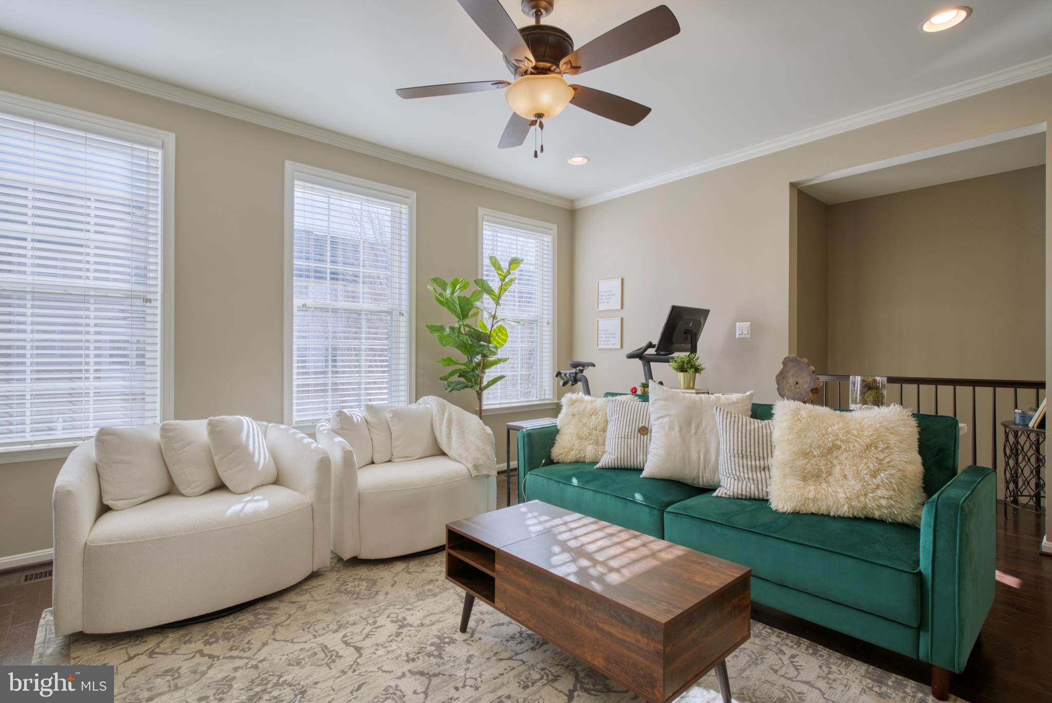 VILLAGES OF WELLINGTON - Residential Lease