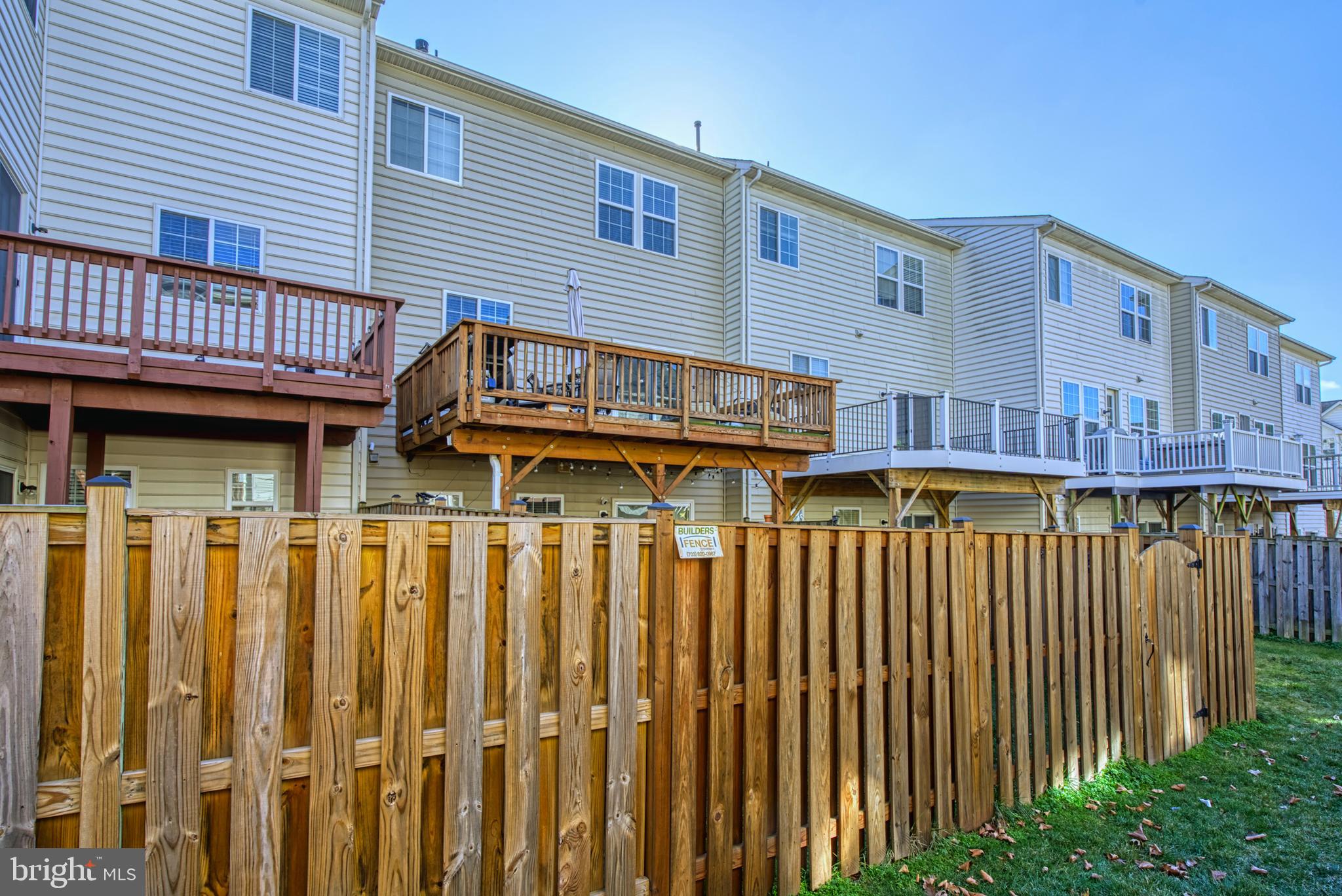 VILLAGES OF WELLINGTON - Residential Lease