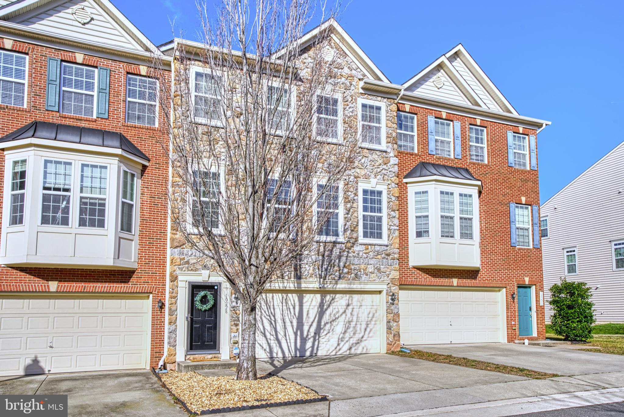 VILLAGES OF WELLINGTON - Residential Lease