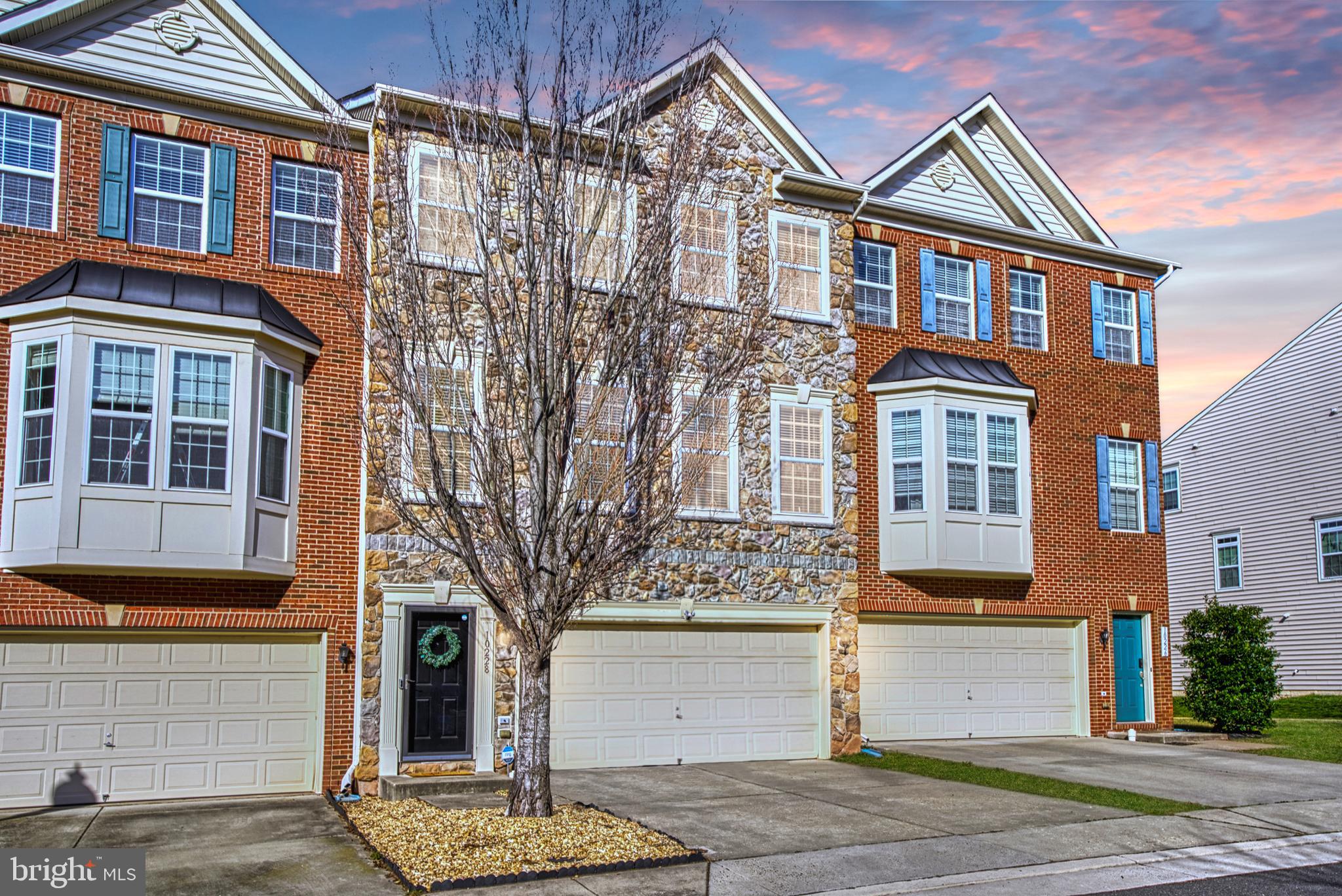 VILLAGES OF WELLINGTON - Residential Lease