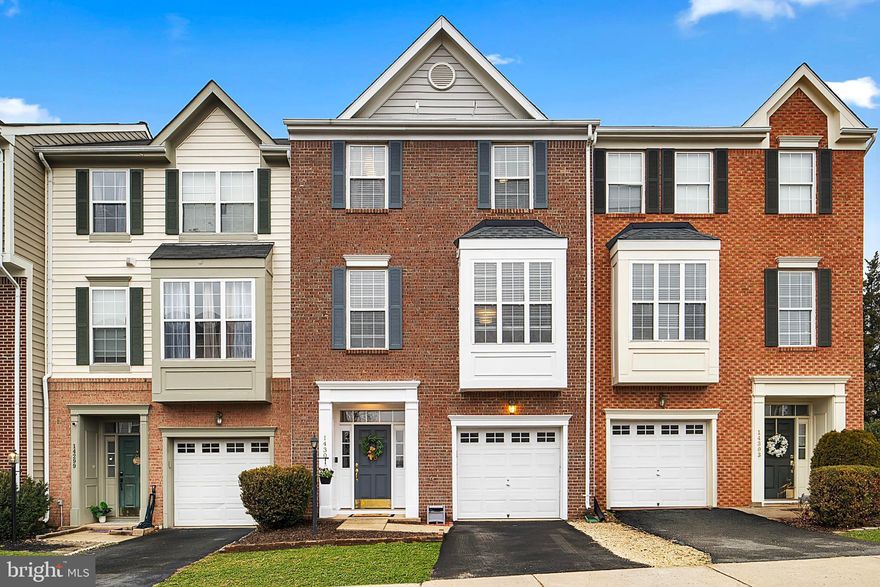 *OPEN HOUSE, Saturday 3/14 12:00-2:00 & Sunday 3/15 1:00-3:00*
 Welcome home to this pristine, spacious, sun filled townhome offering 3 bedrooms and 4 bathrooms with an open, airy layout and true move in ready condition. From the moment you step inside, you’ll notice the fresh, modern feel with brand new LVP that continues throughout the main level as well as fresh paint throughout. The updated kitchen is both stylish and functional with newer appliances (2020), beautiful countertops (2019), a designer backsplash, and an updated sink (2019). Step out from the kitchen onto the brand new Trex deck, where warm weather nights, backyard grilling, and quiet moments overlooking the trees awaits you. 
Head upstairs to the primary suite, where a vaulted ceiling adds to the spacious feel and enjoy the privacy of the ensuite bath. Two additional bedrooms and a full bath complete the upper level, with brand new carpet throughout adding that ‘new home’ feel. The lower level is made for real life and cozy nights, featuring a fireplace, newer carpet (2023), and a walkout to the patio (2023), where the tree lined backdrop feels like a little private escape. 
Additional updates for a peace of mind include a newer roof (2024), water heater (2019), and washer/dryer (2020). 
Community amenities add to the overall appeal, offering spaces to relax, play, and enjoy the neighborhood. Within minutes to I-66, shopping, dining, and entertainment, this updated home checks all the boxes with modern finishes and a move-in ready feel!