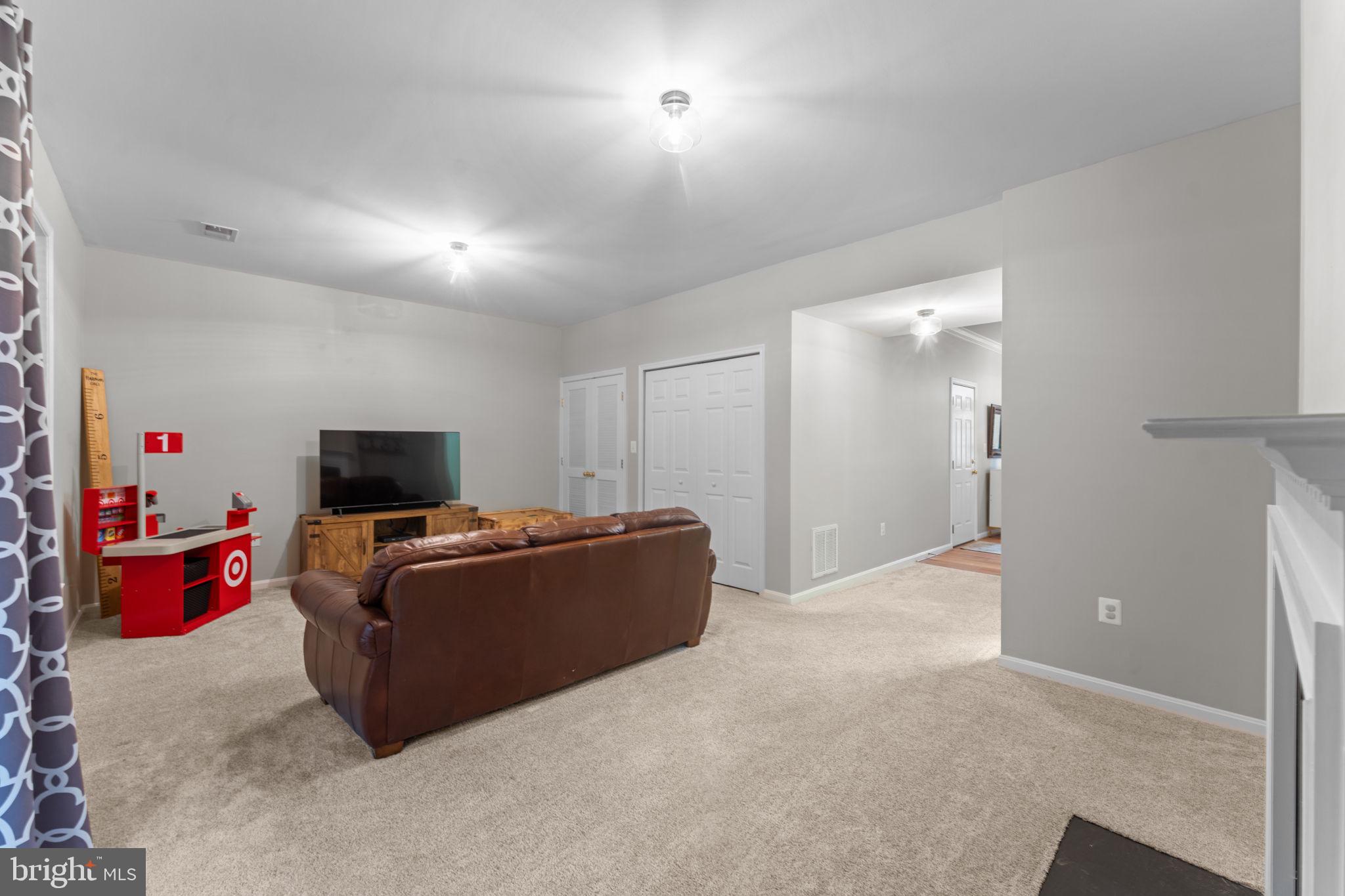 CROSSROADS VILLAGE - Residential