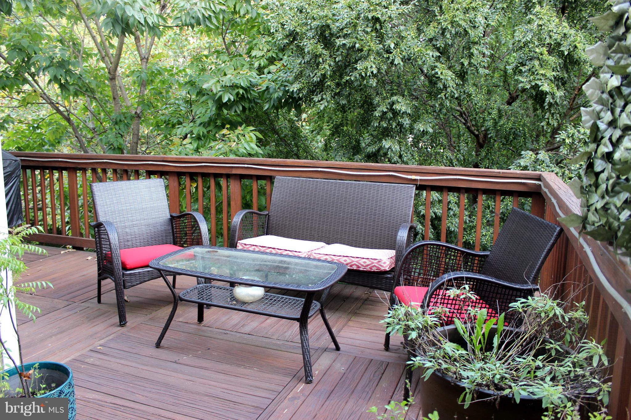 SIGNATURE AT BROADLANDS - Residential Lease