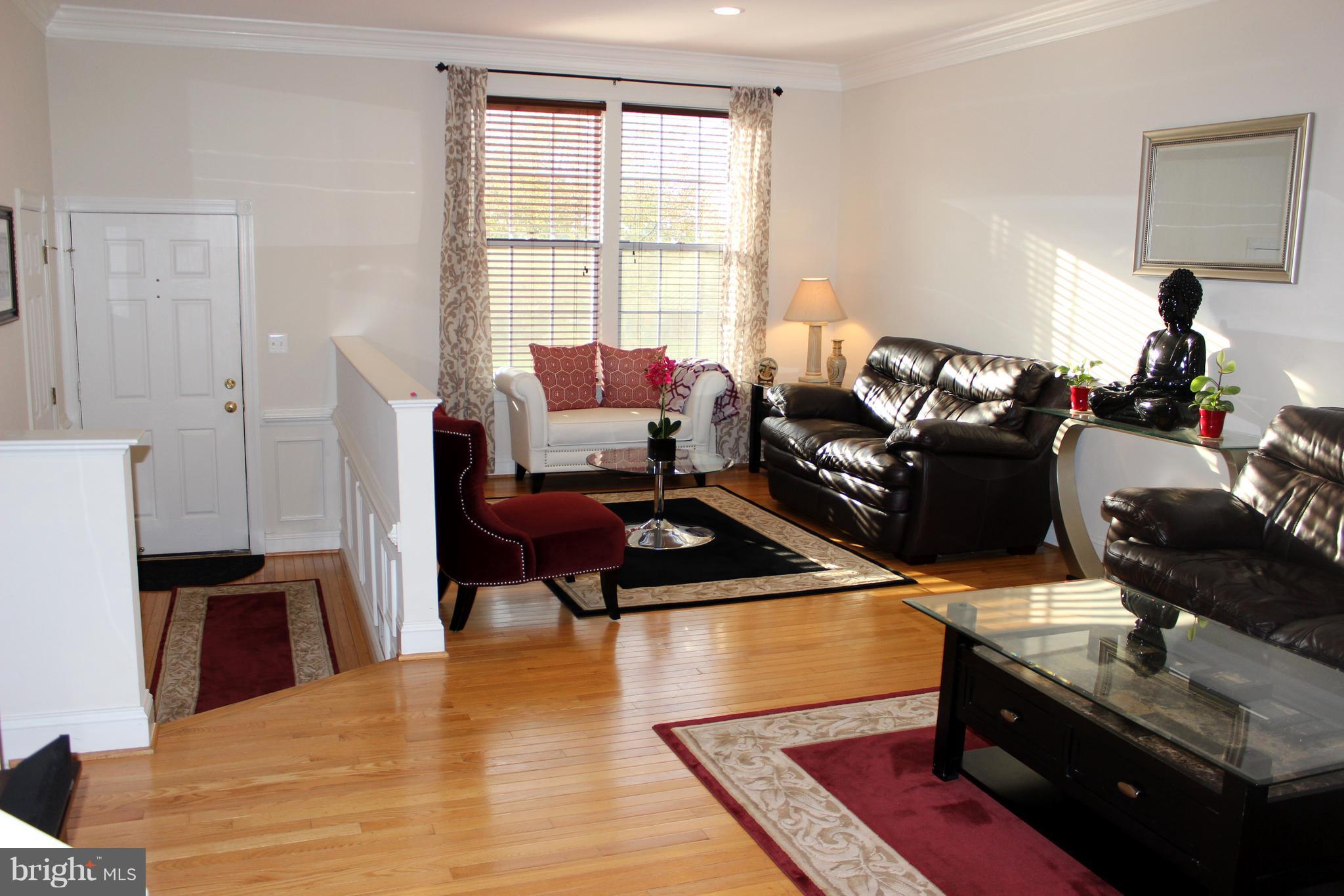 SIGNATURE AT BROADLANDS - Residential Lease