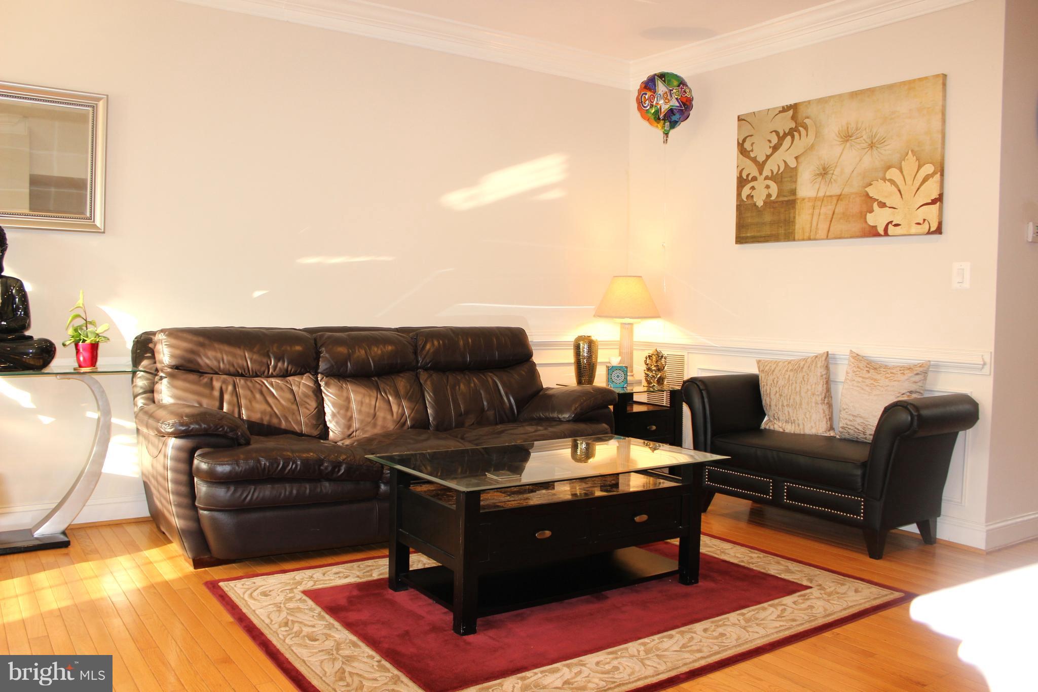 SIGNATURE AT BROADLANDS - Residential Lease