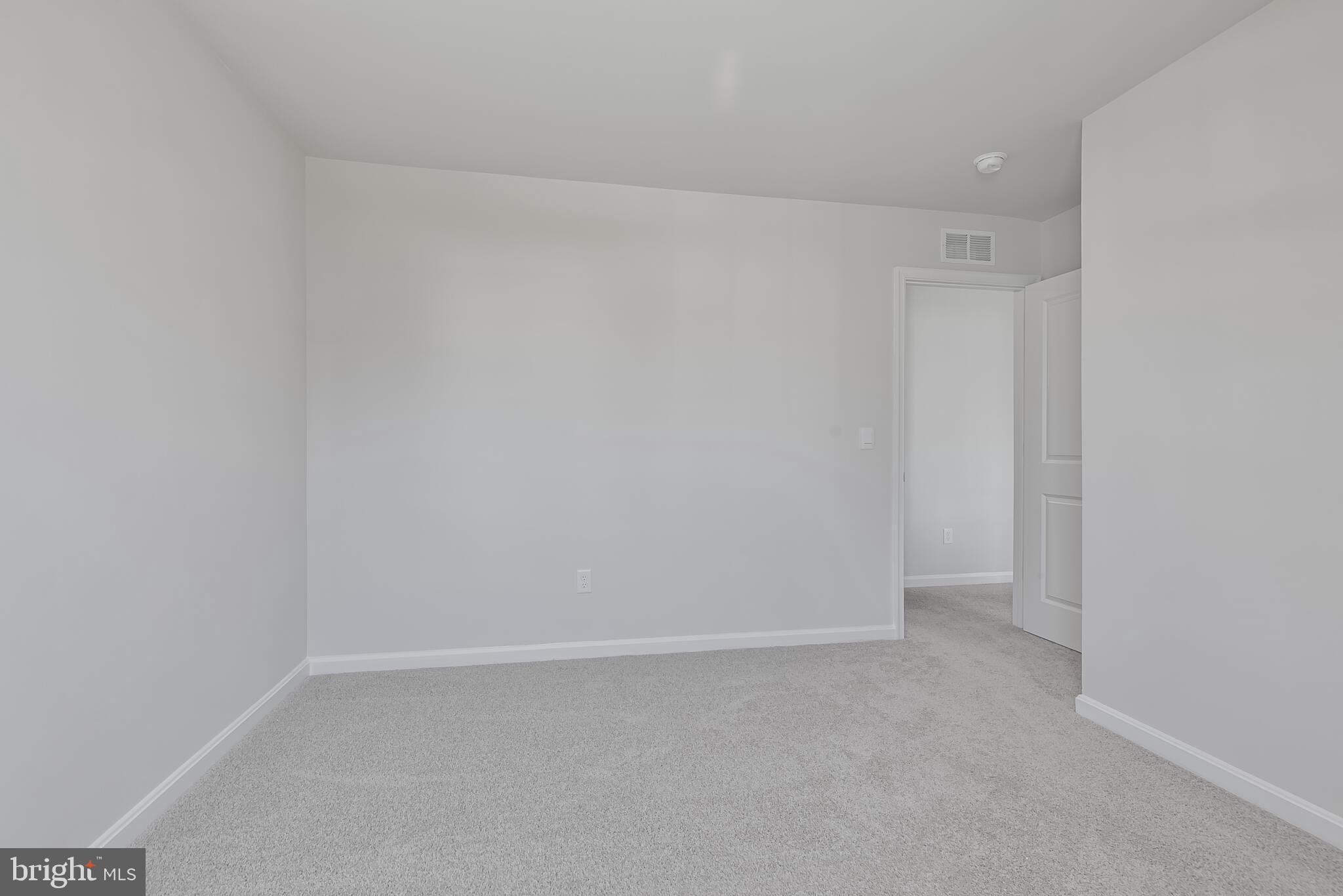 MAGNOLIA SPRINGS - Residential Lease