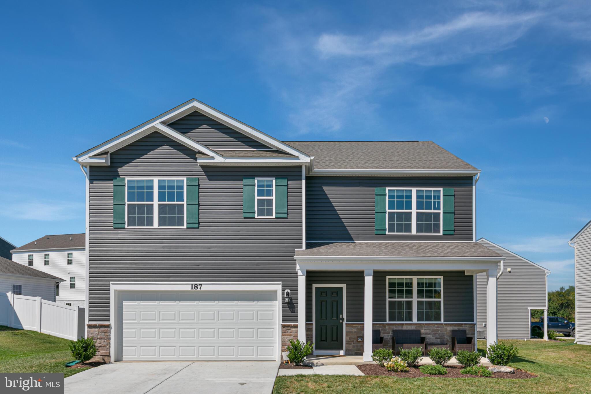 MAGNOLIA SPRINGS - Residential Lease