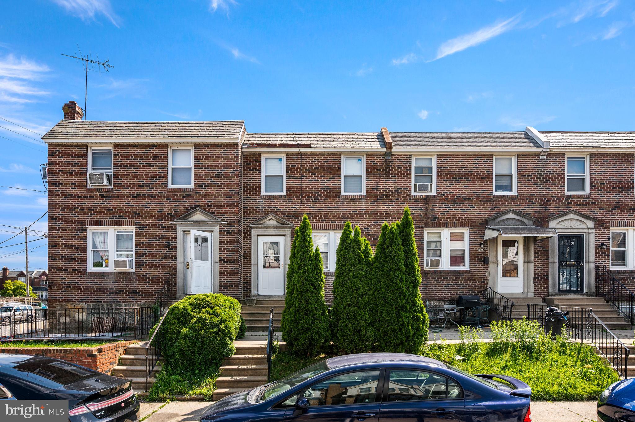 LAWNCREST - Residential