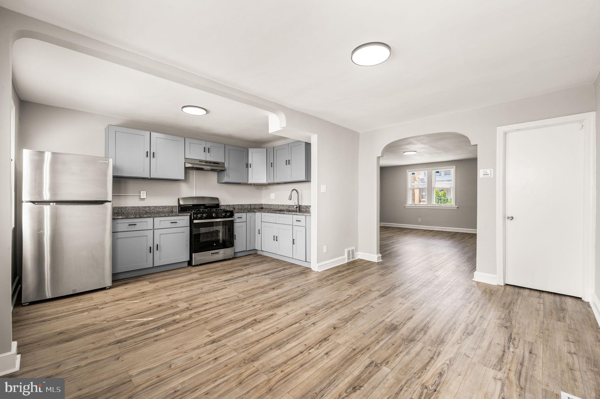 LAWNCREST - Residential