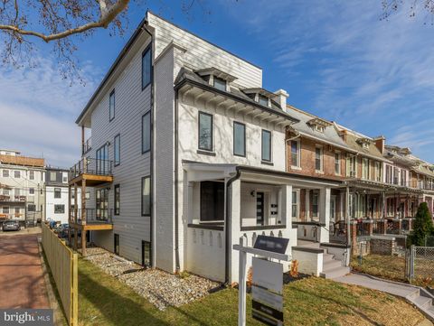 641 QUEBEC PLACE NW 1 WASHINGTON DC 20010