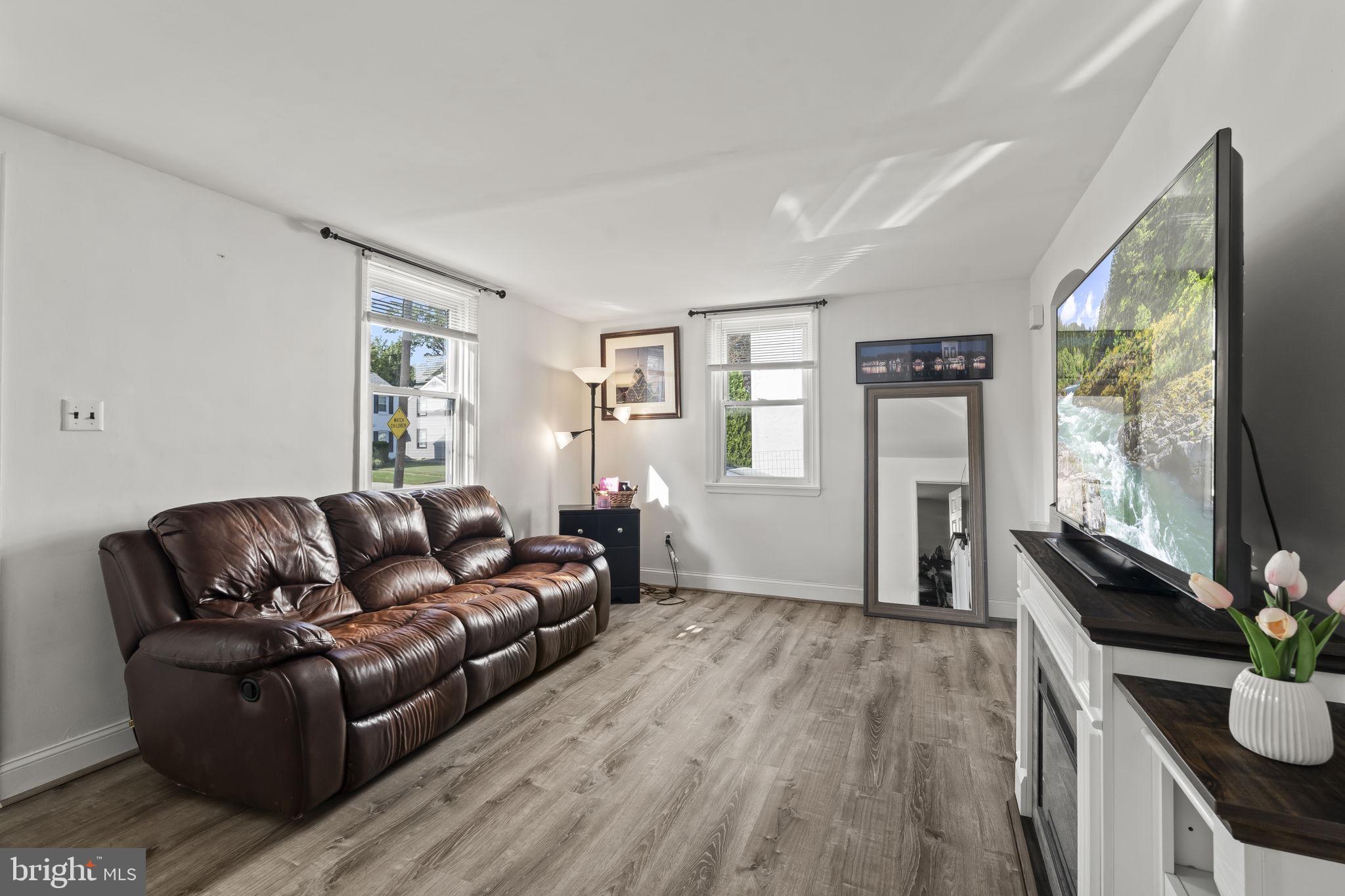 467 EVERGREEN AVENUE