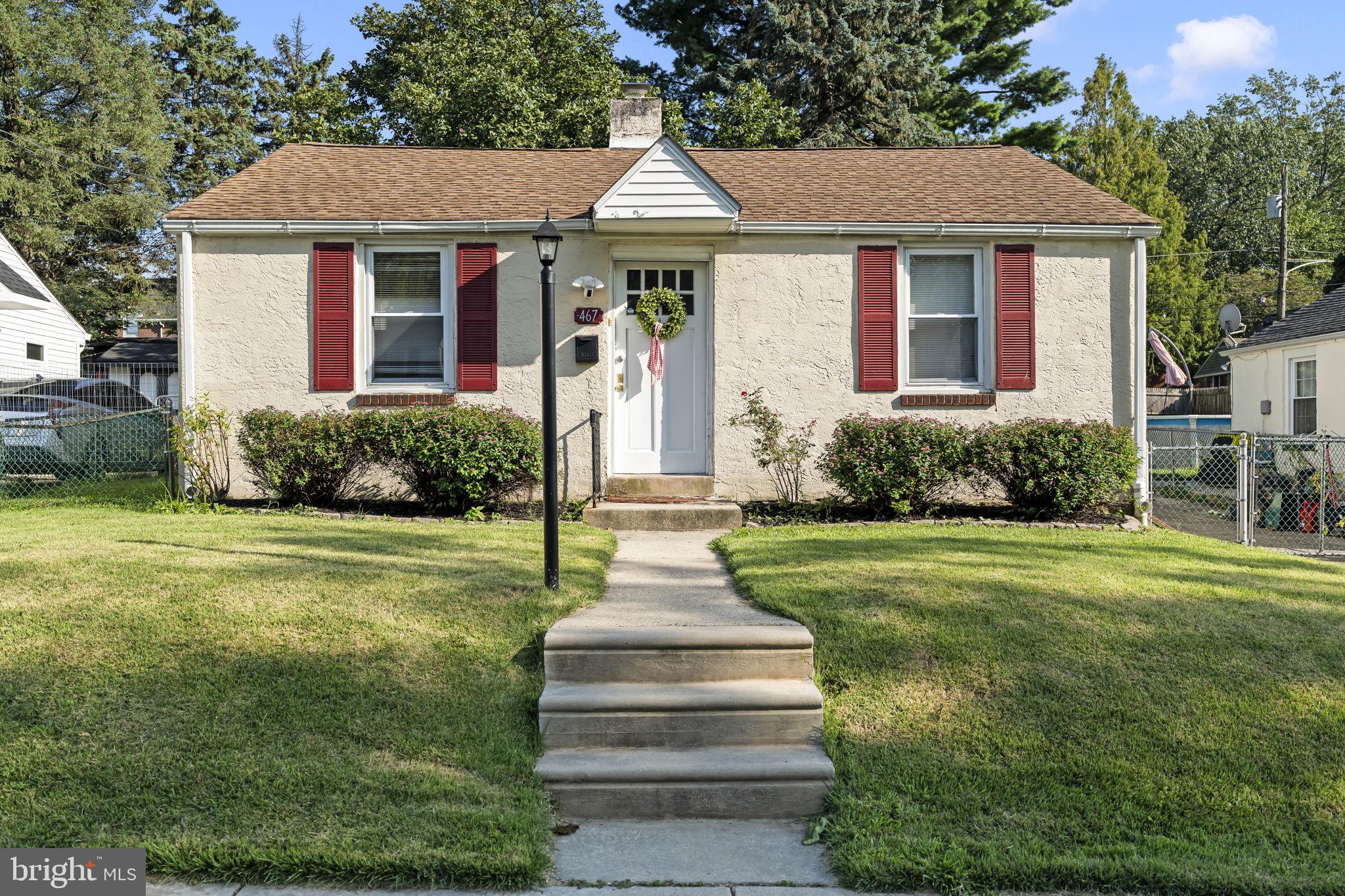467 EVERGREEN AVENUE