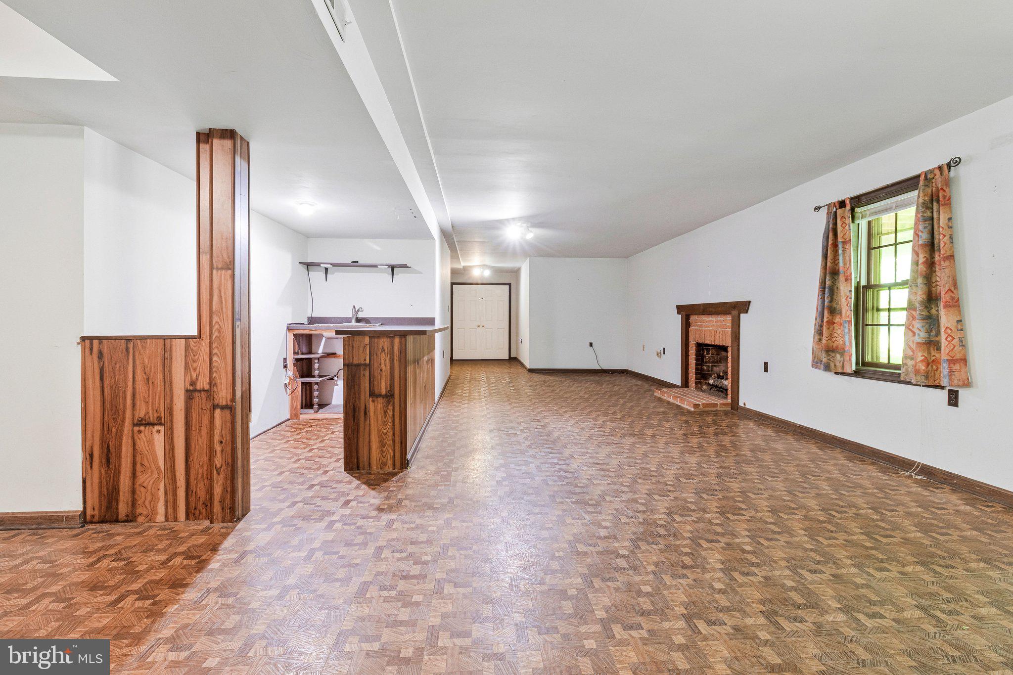 WEXFORD SOUTH - Residential
