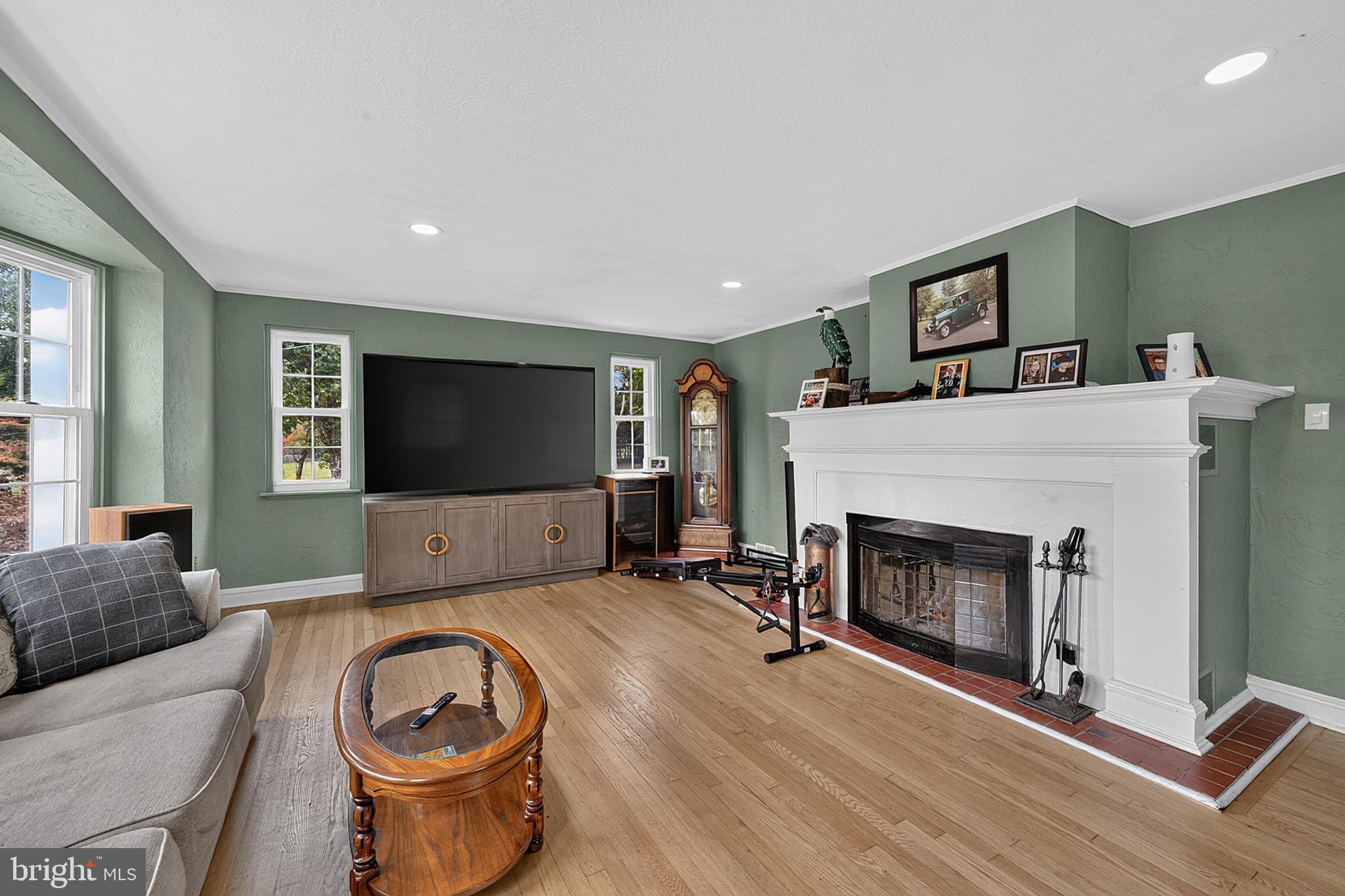 74 BARBERRY LANE