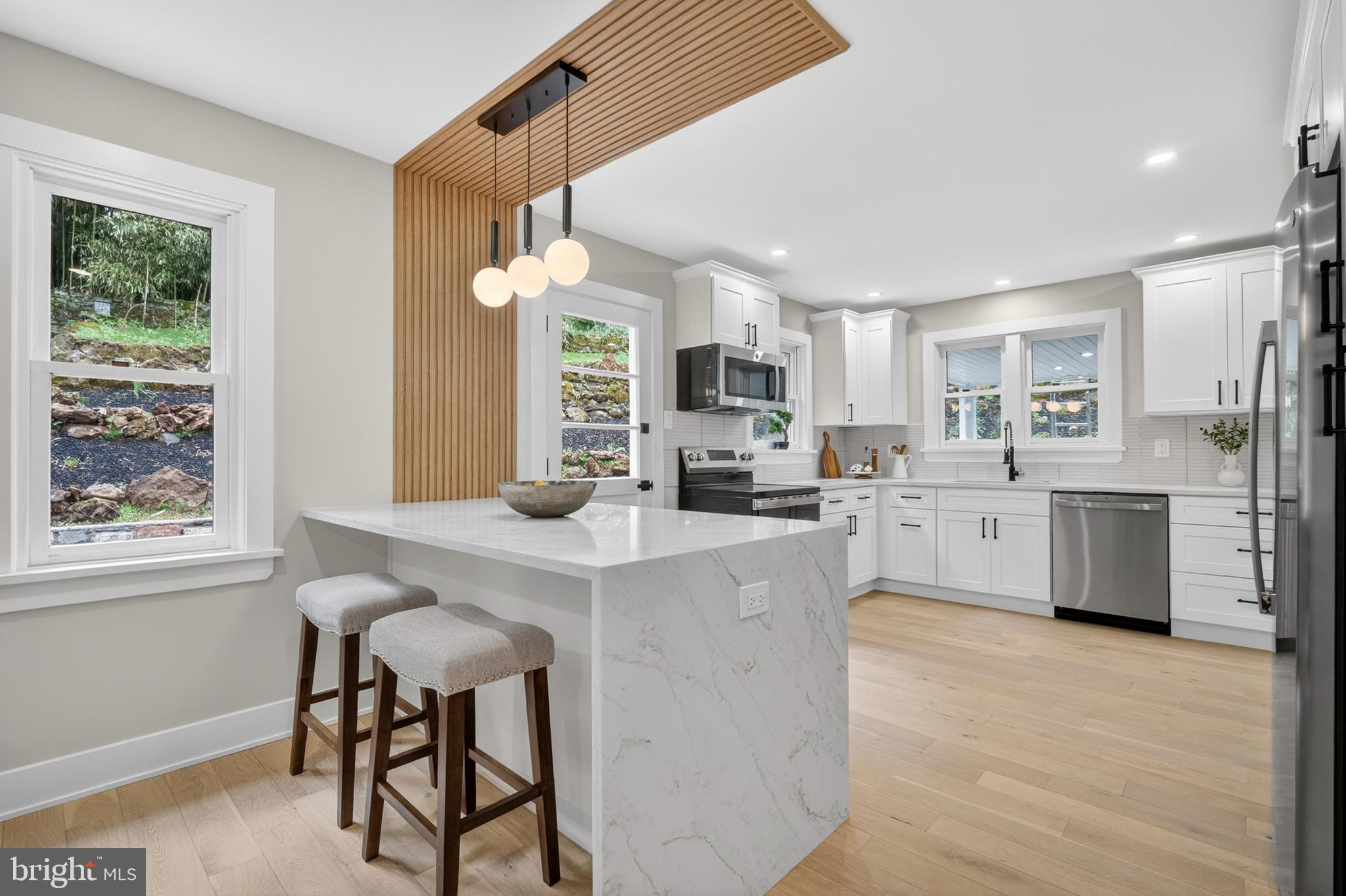NEWTOWN SQ - Residential
