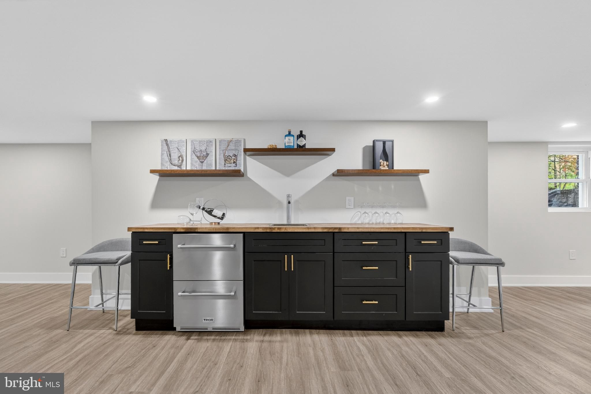 NEWTOWN SQ - Residential
