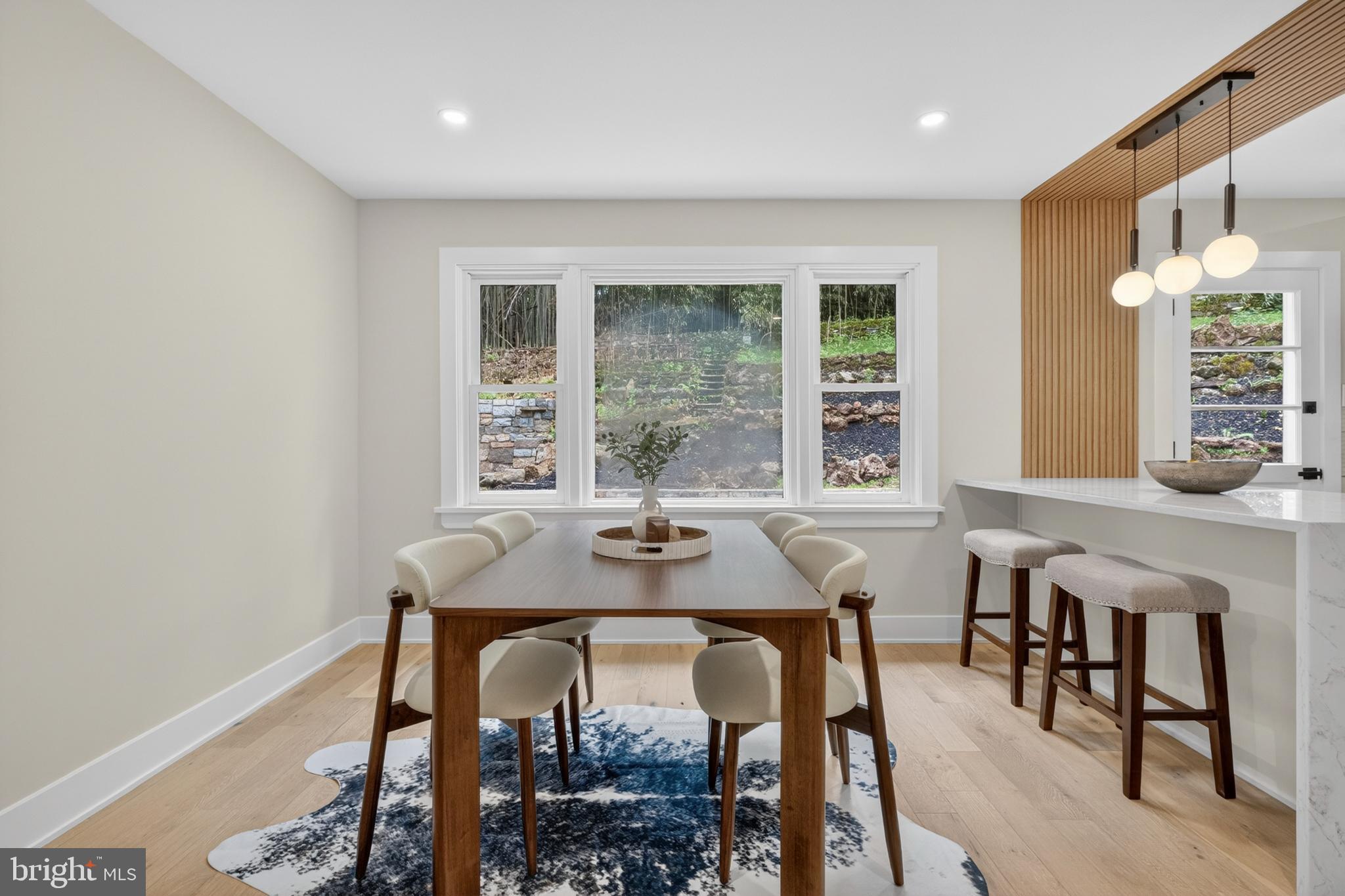NEWTOWN SQ - Residential