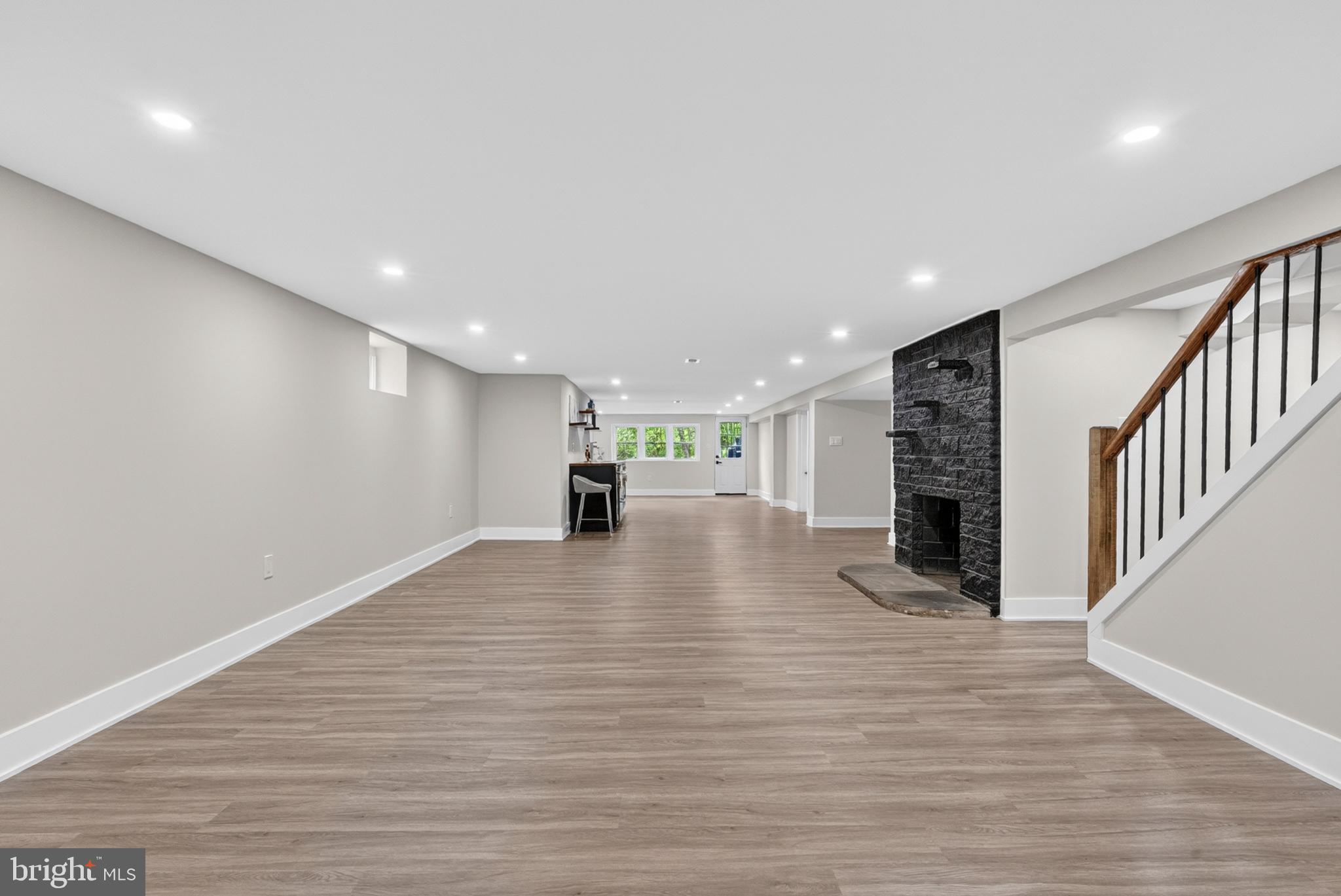 NEWTOWN SQ - Residential