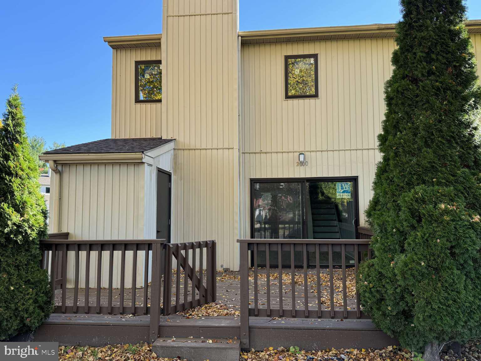 ARROWHEAD - Residential