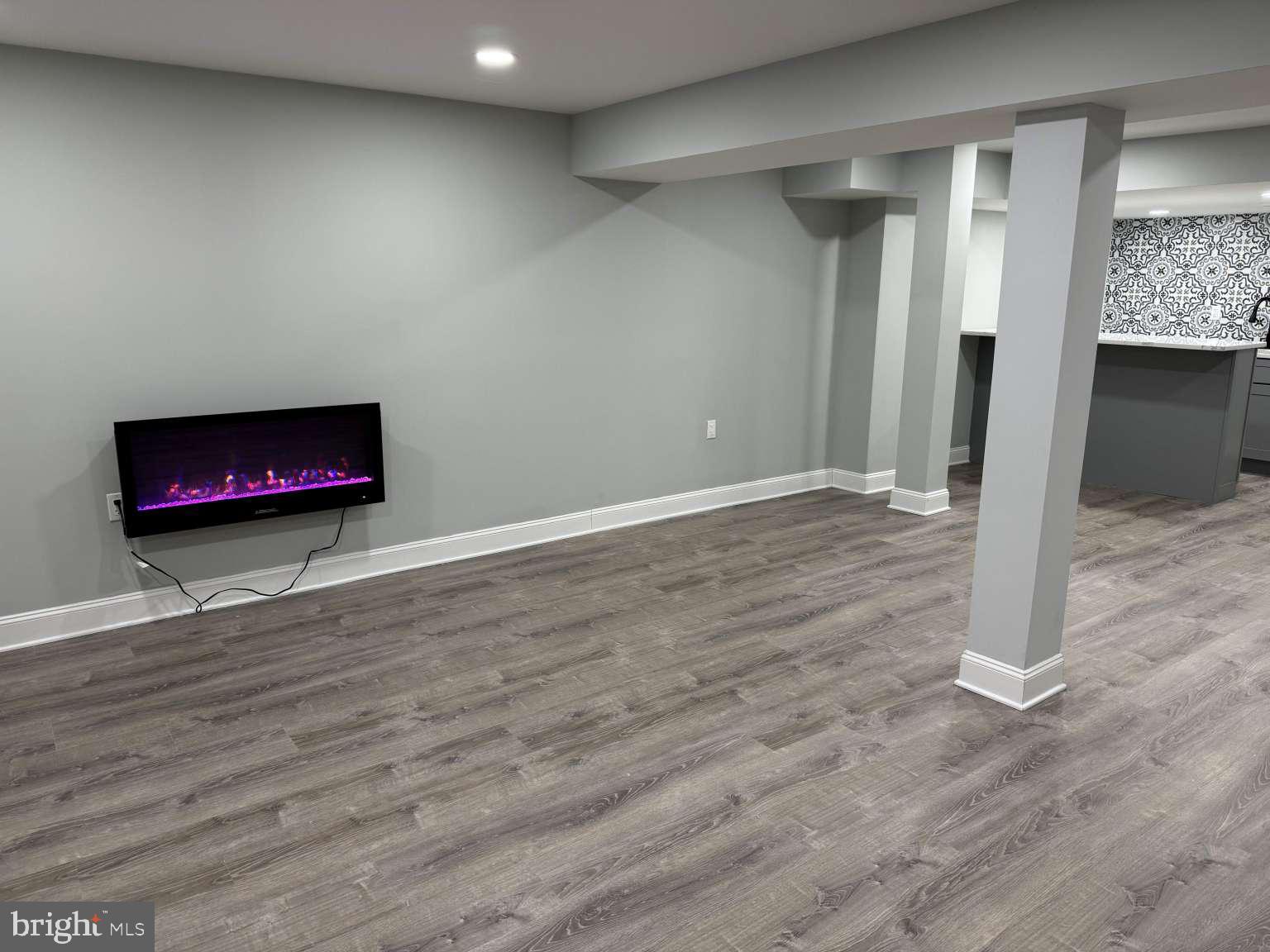 ARROWHEAD - Residential