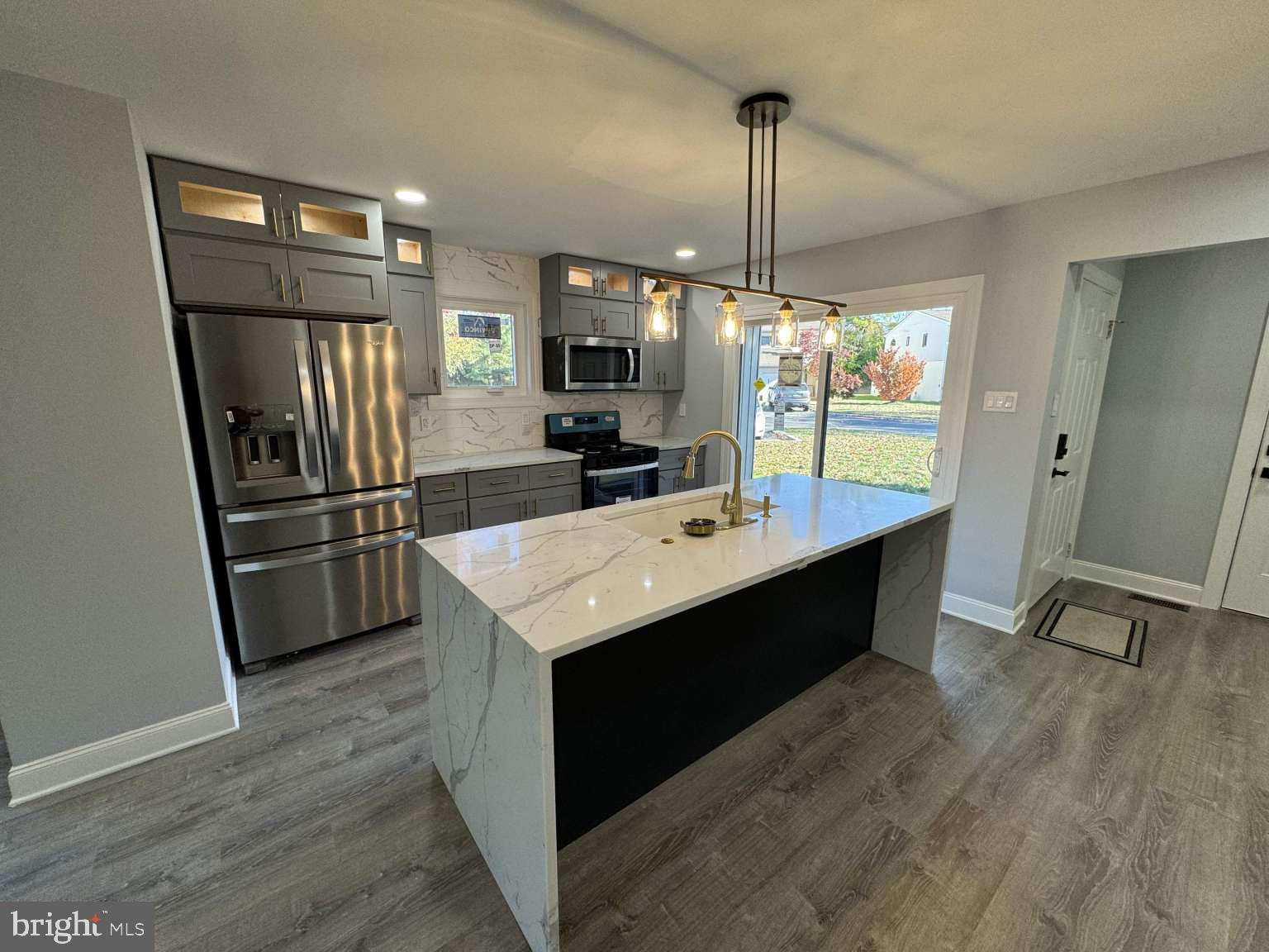 ARROWHEAD - Residential