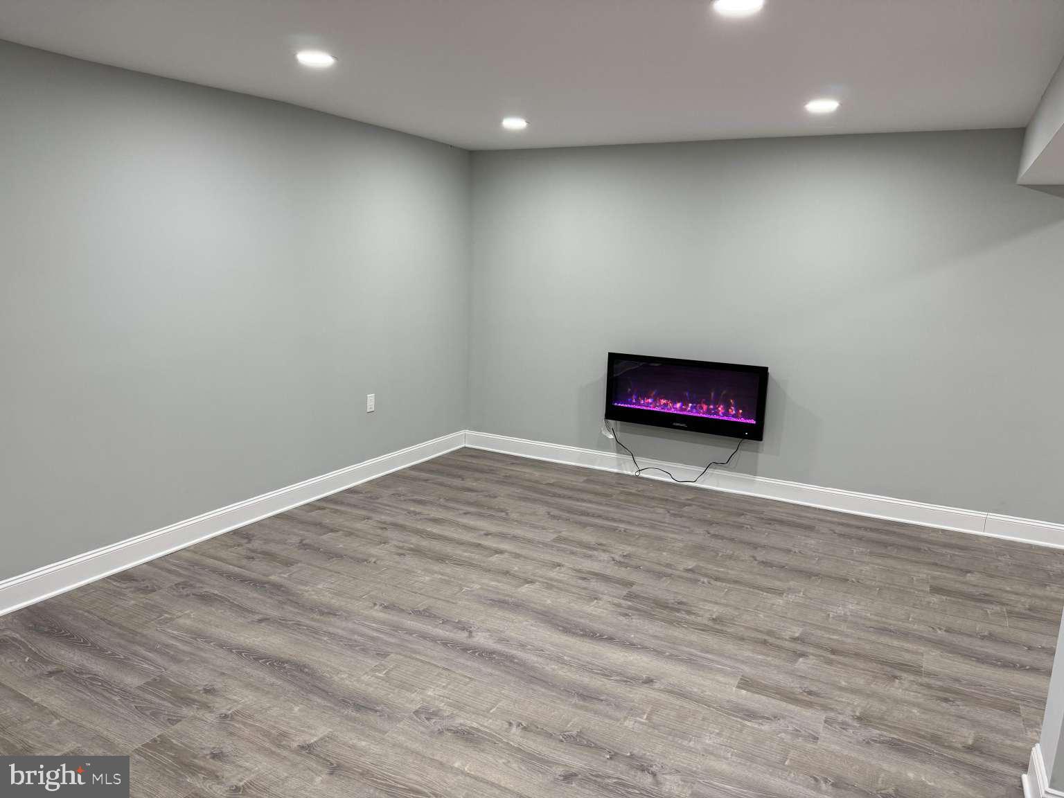 ARROWHEAD - Residential