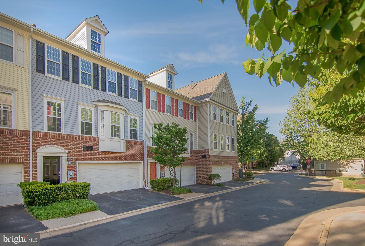 HIGH POINTE AT JEFFERSON - Residential Lease