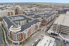 HIGH POINTE AT JEFFERSON - Residential Lease