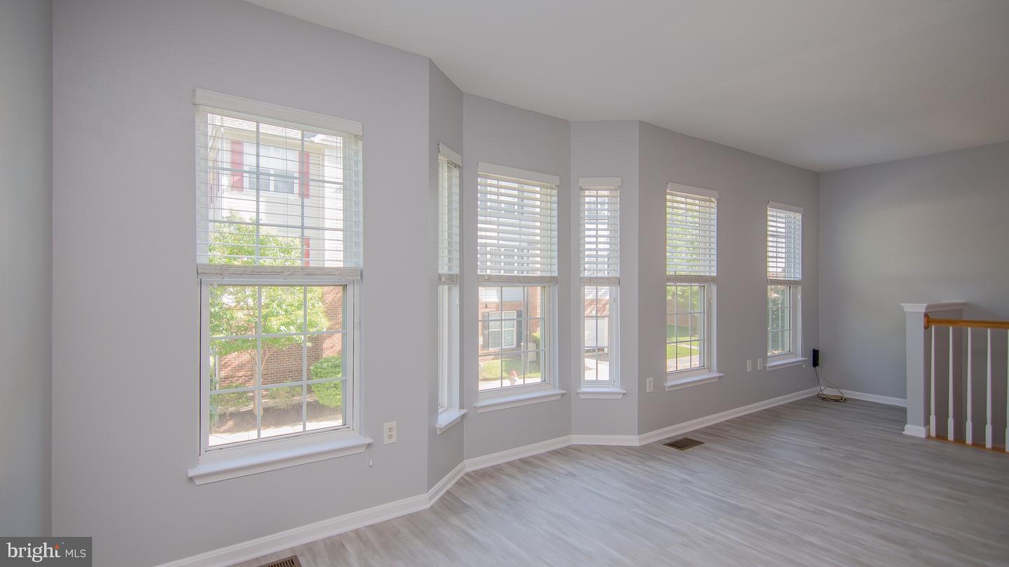 HIGH POINTE AT JEFFERSON - Residential Lease