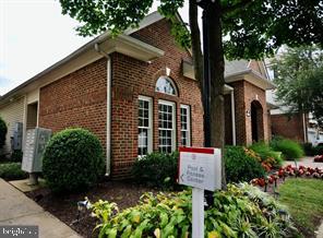 HIGH POINTE AT JEFFERSON - Residential Lease