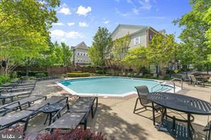 HIGH POINTE AT JEFFERSON - Residential Lease