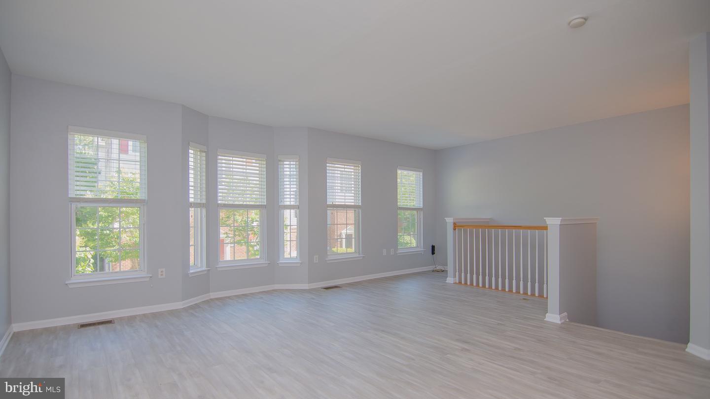 HIGH POINTE AT JEFFERSON - Residential Lease