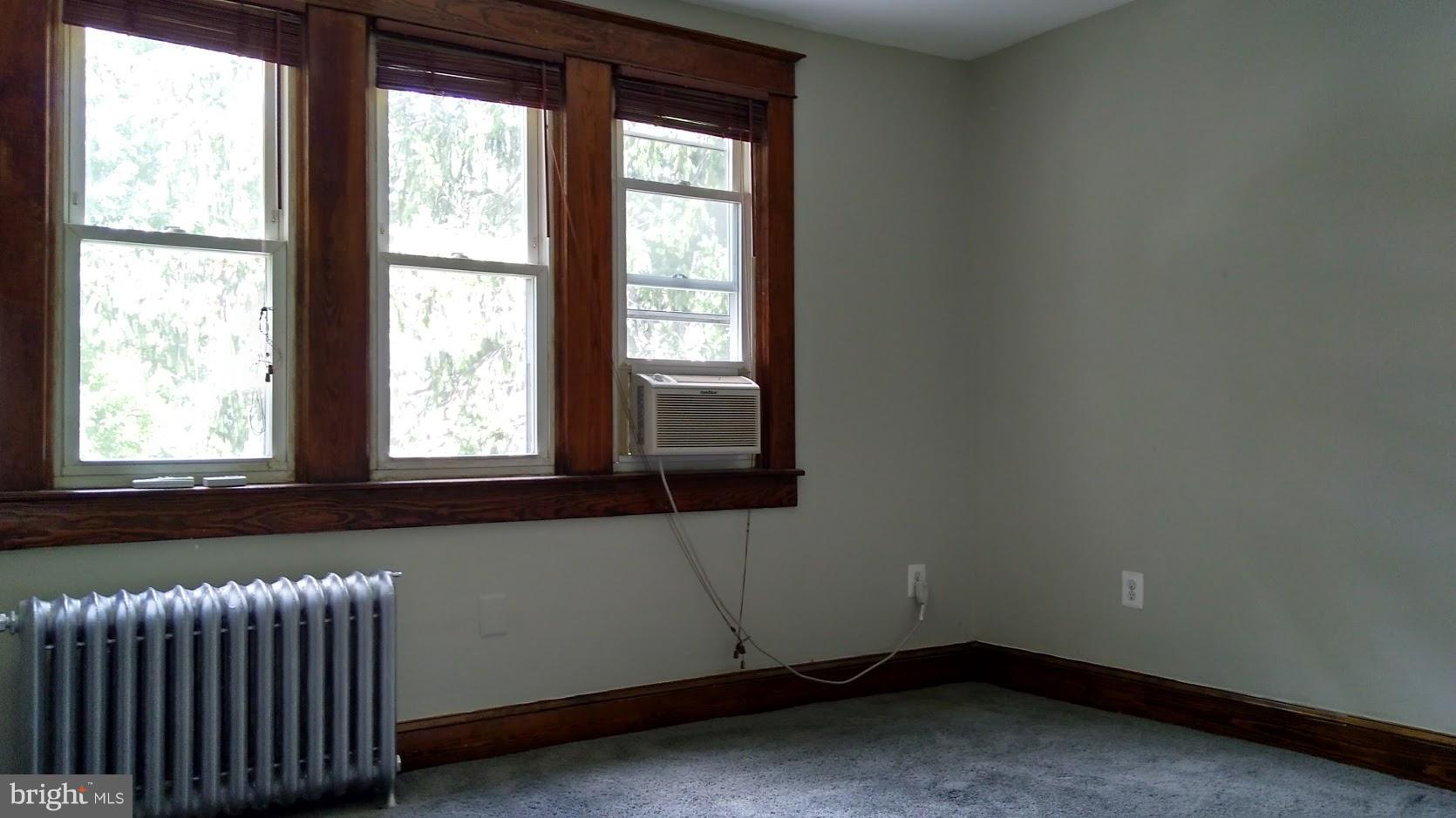 FRANKFORD - Residential