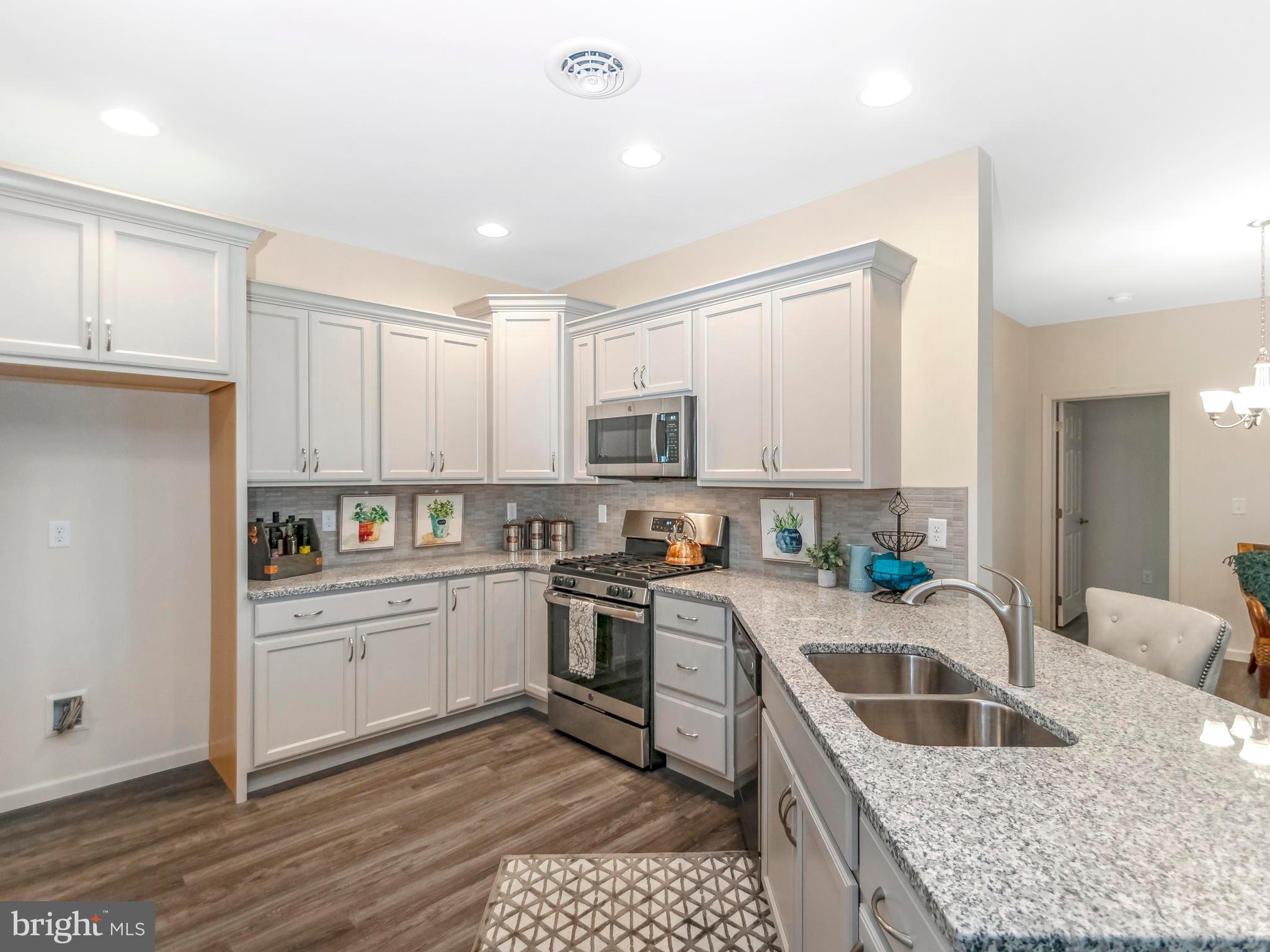 HONEYCROFT VILLAGE - Residential