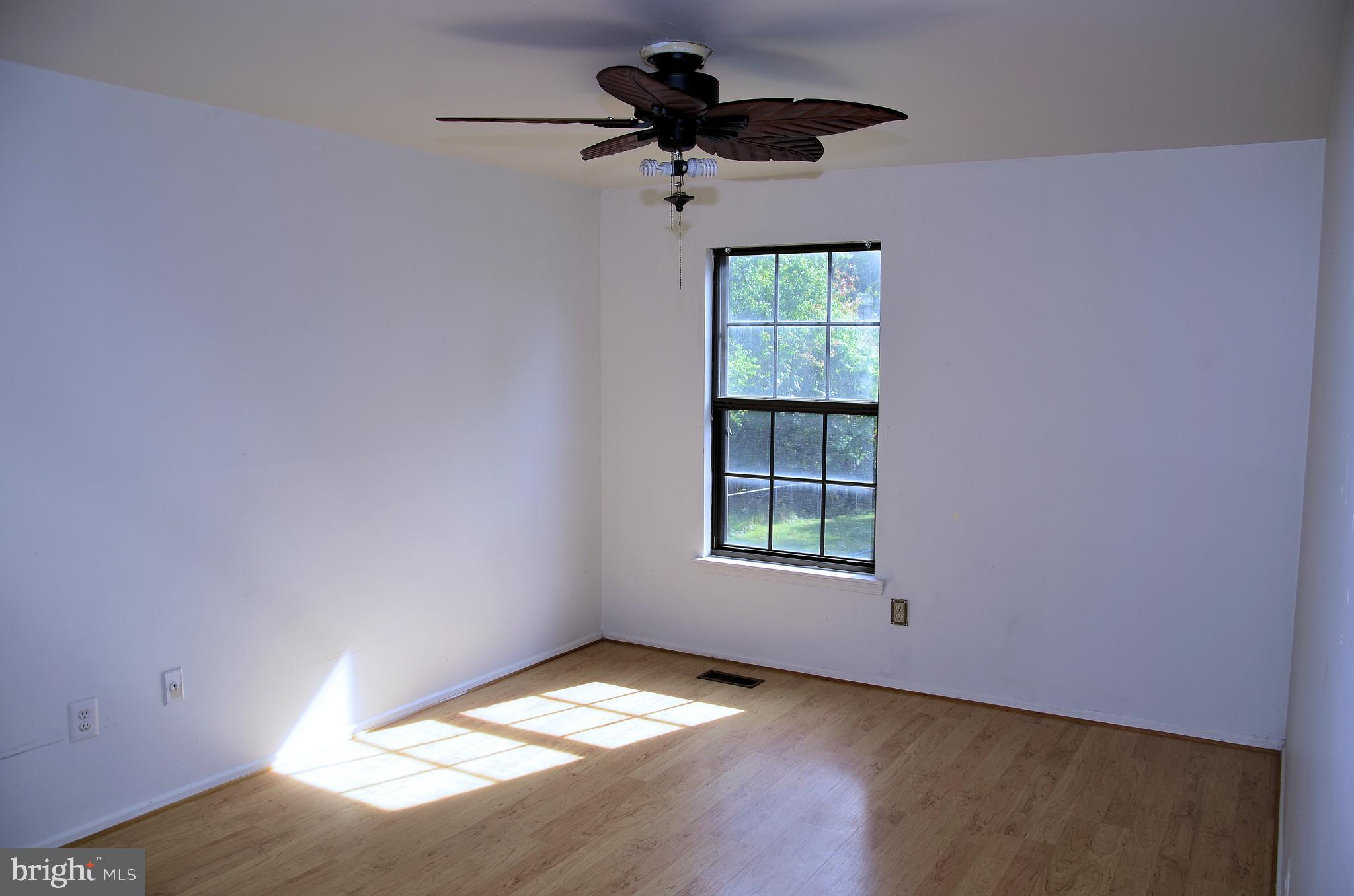 SOMERTON - Residential Lease