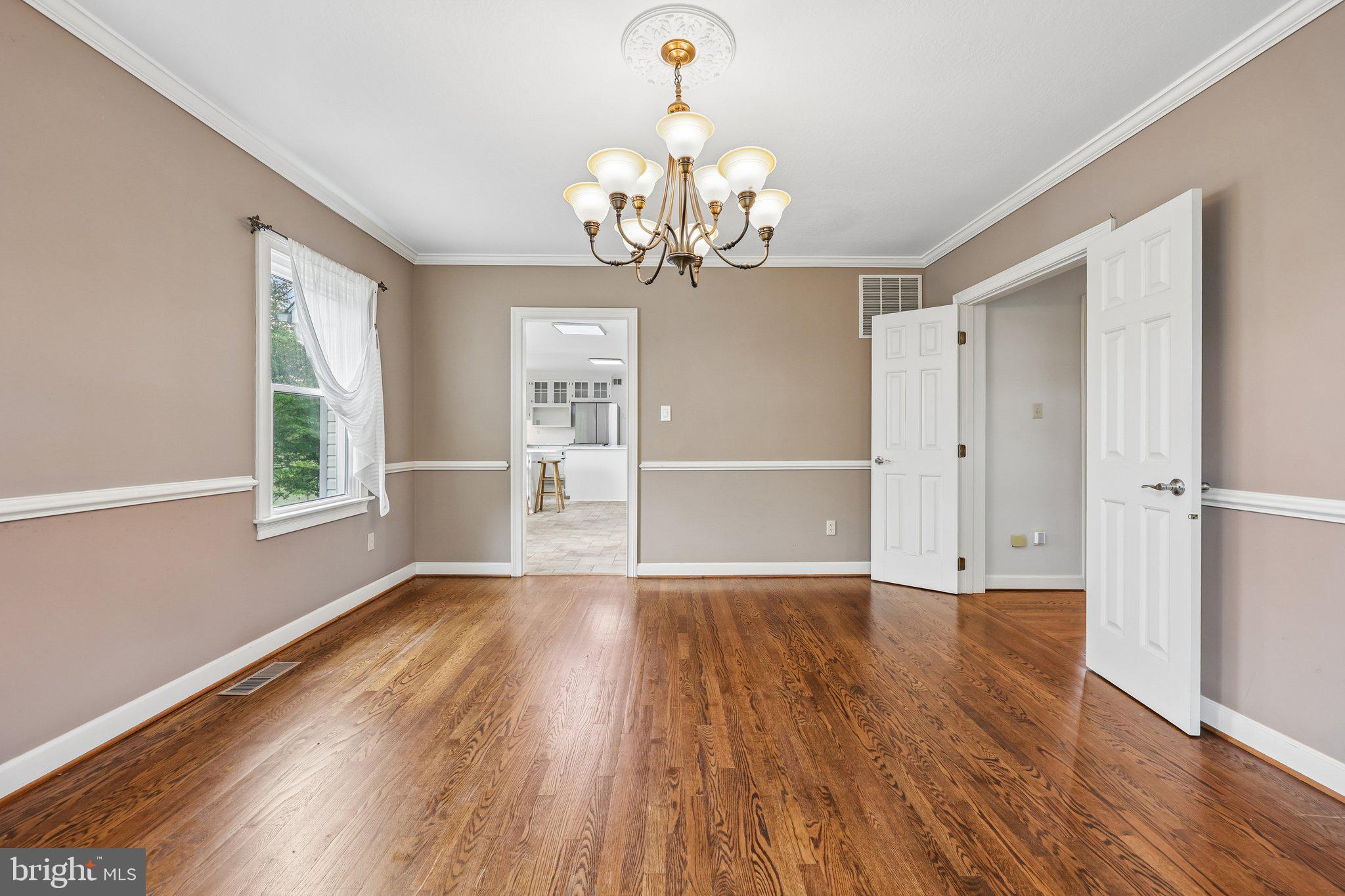 WHITETAIL POND - Residential