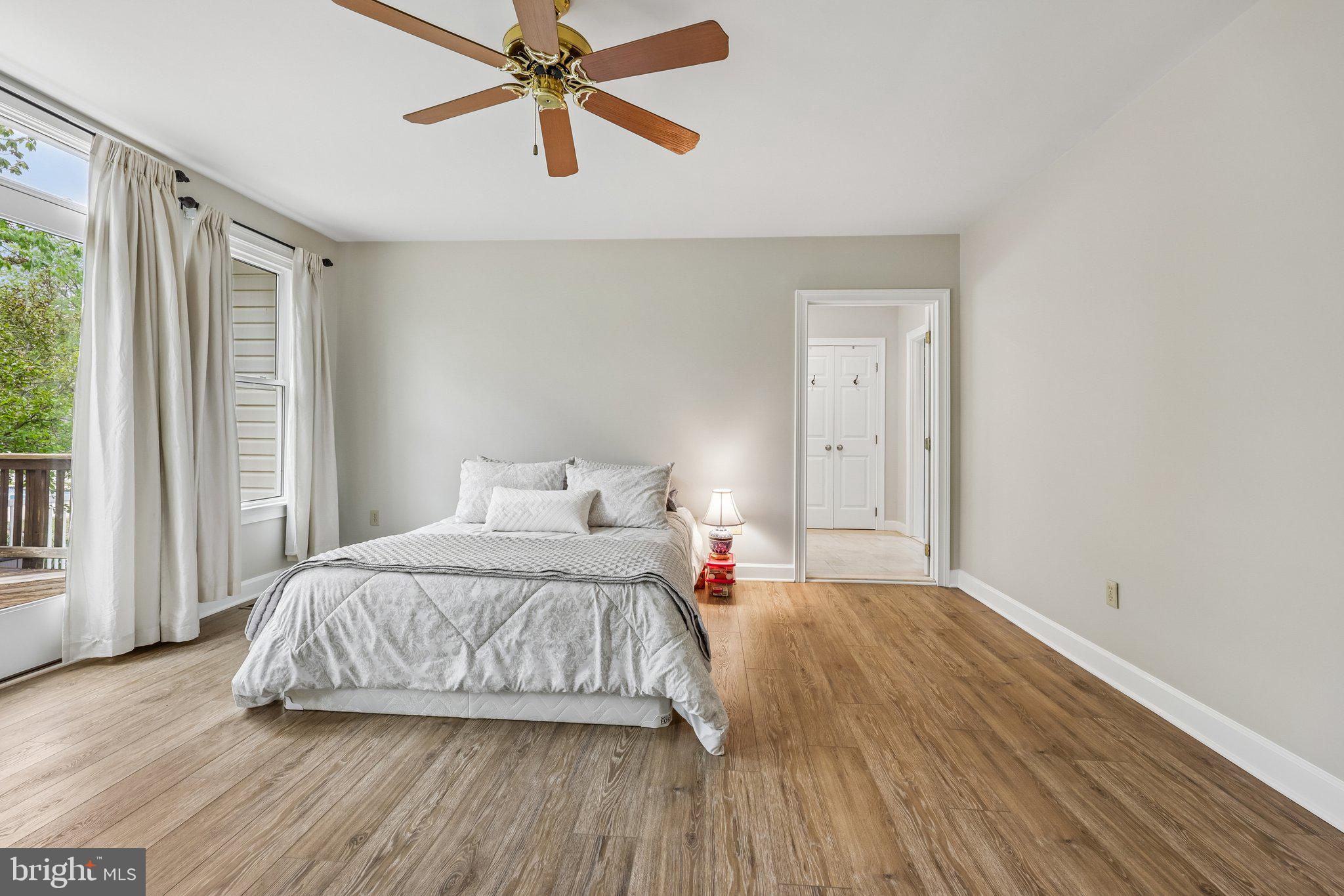 WHITETAIL POND - Residential