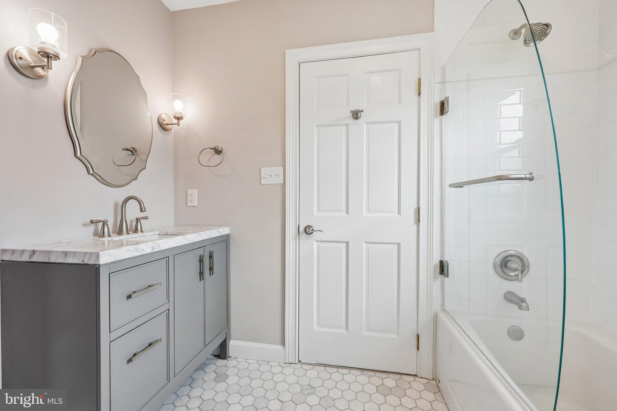 WHITETAIL POND - Residential