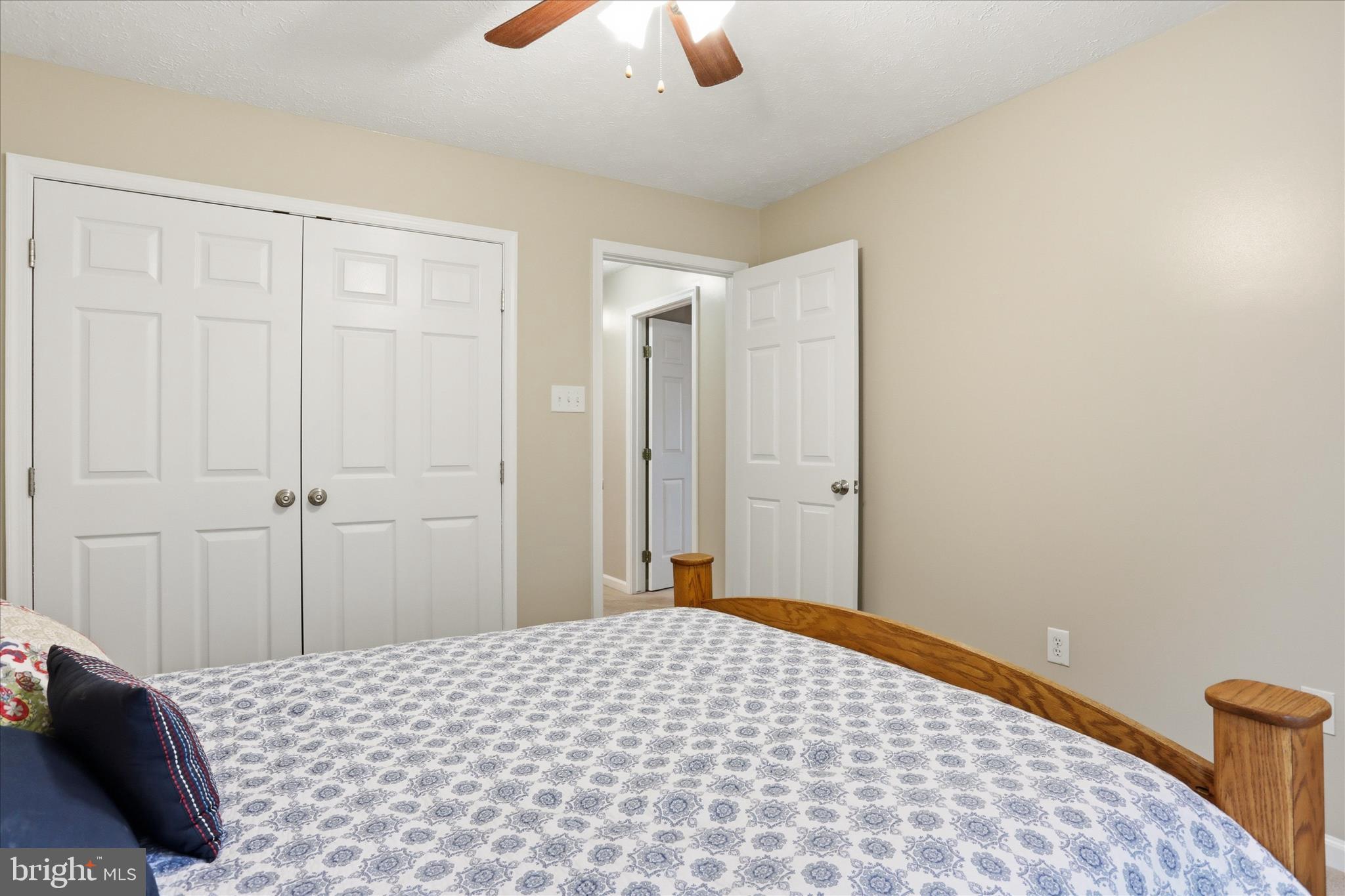 CAMBRIDGE FARMS - Residential