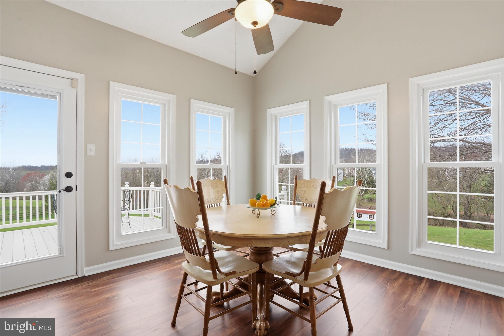 CAMBRIDGE FARMS - Residential