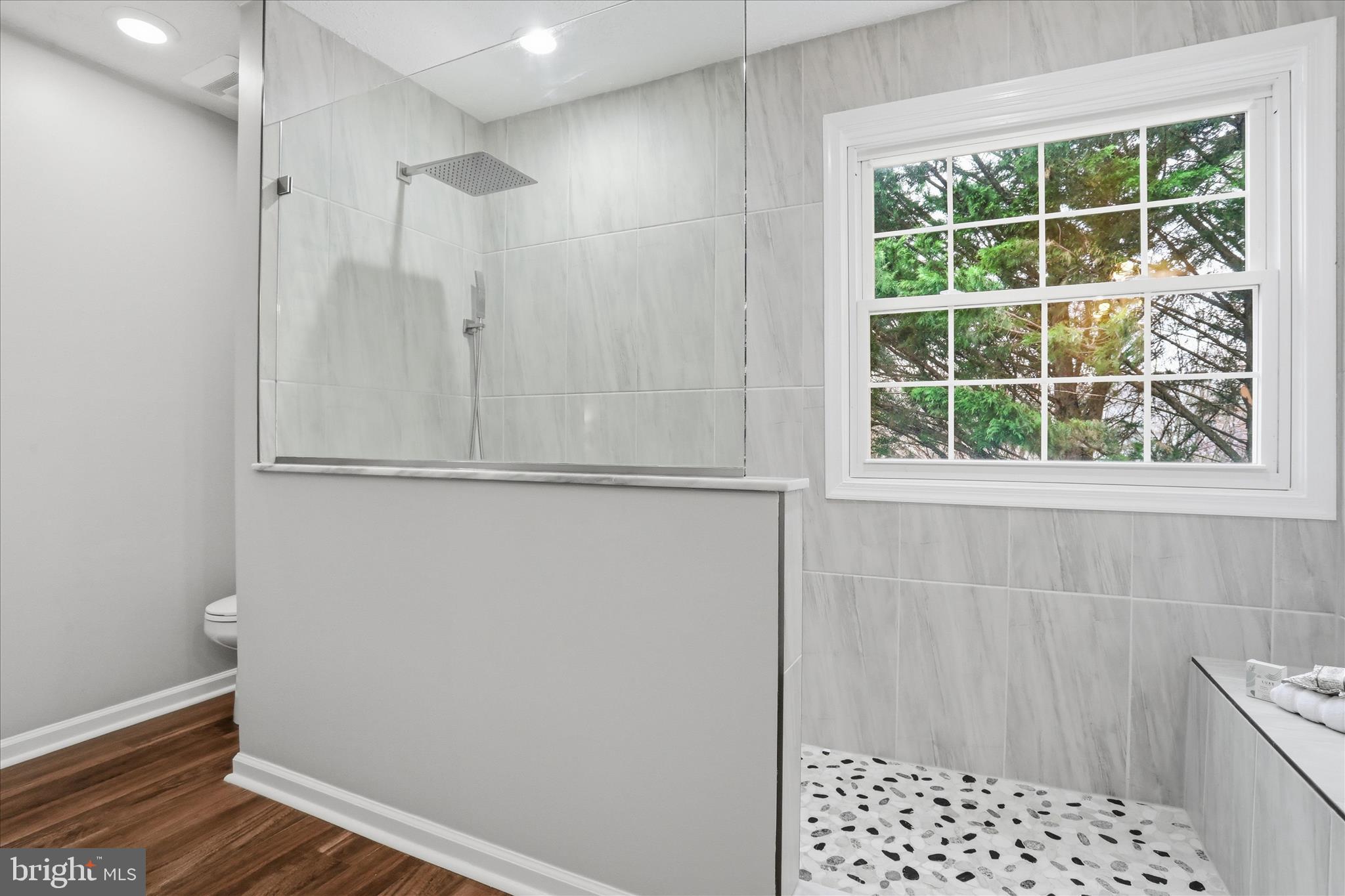 CAMBRIDGE FARMS - Residential