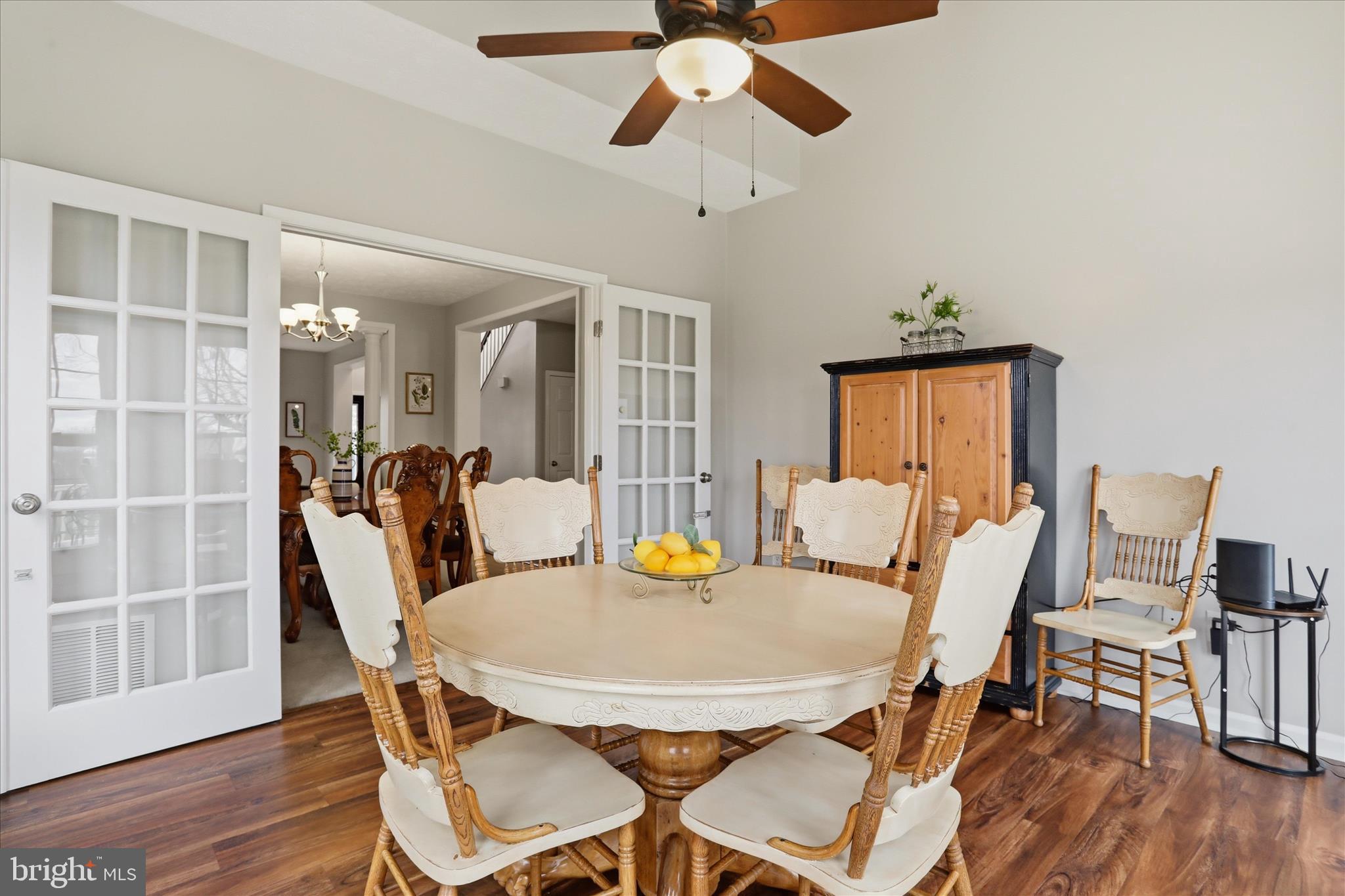 CAMBRIDGE FARMS - Residential