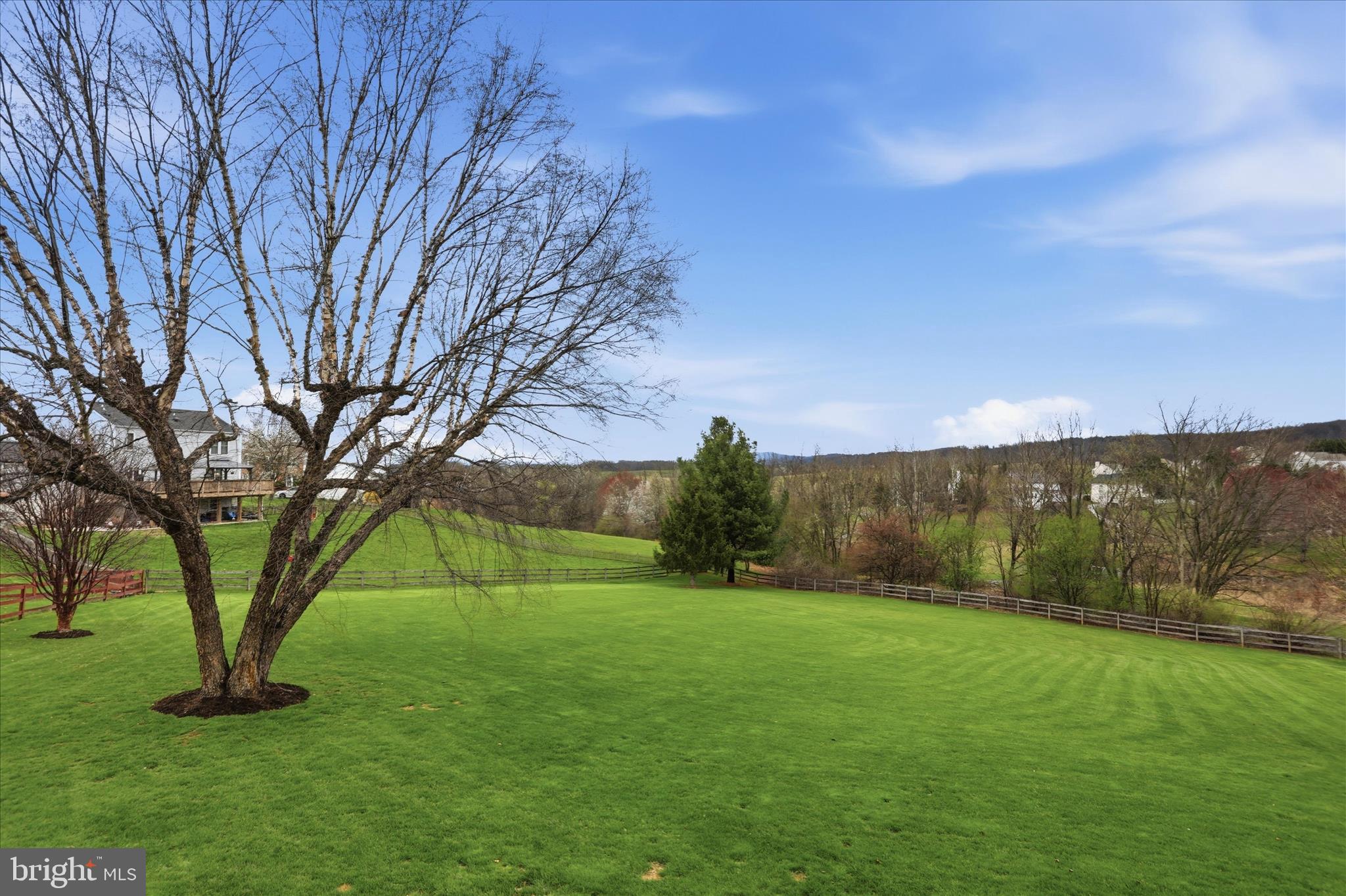 CAMBRIDGE FARMS - Residential