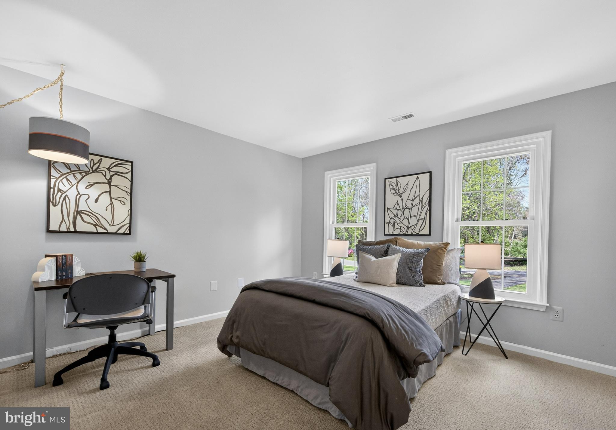 OAKTON MILL ESTATES - Residential