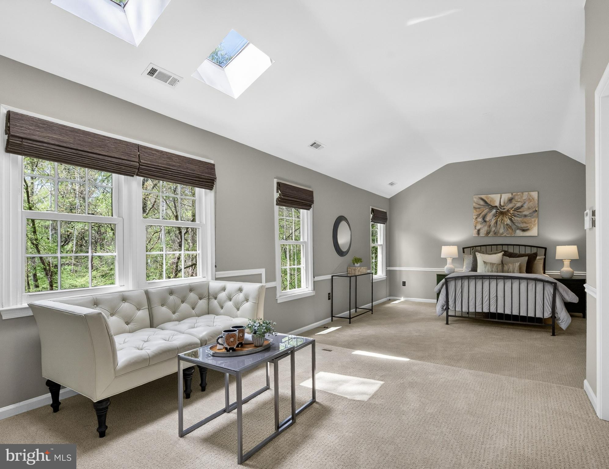 OAKTON MILL ESTATES - Residential