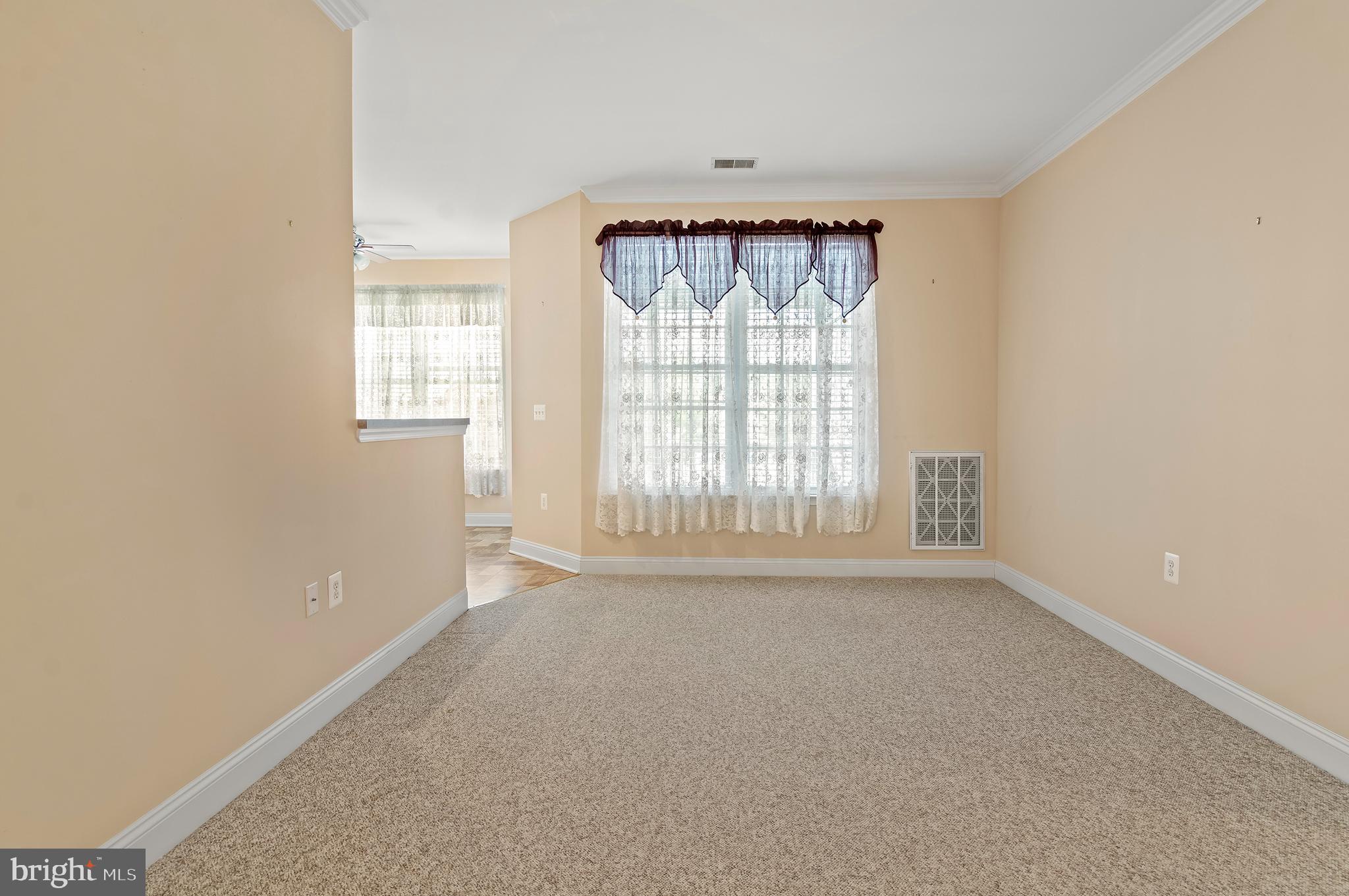 EMERALD HILLS - Residential