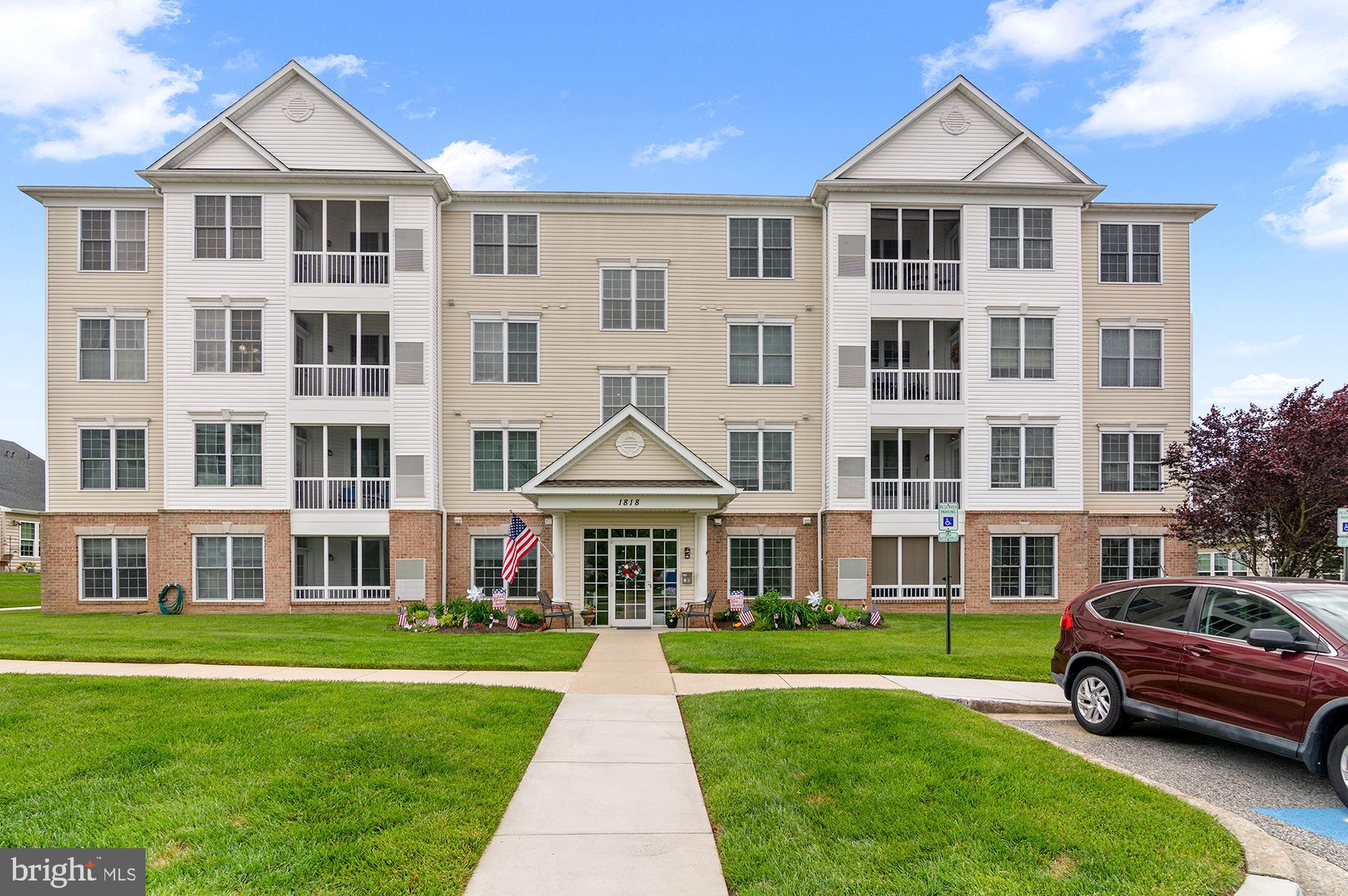 Welcome to easy living in Greenbriar Hills! This beautiful 55+ condo unit, offering comfort, convenience, and a true sense of neighborhood. Well maintained second-floor unit features 1,240 sq ft of thoughtfully designed living space with 2 spacious bedrooms, 2 full baths, and a versatile flex room perfect for an office, den, sewing room, or even a guest bedroom. Enjoy the bright and airy open-concept layout, ideal for both relaxing and entertaining. Large windows flood the space with natural light, while the covered porch offers a peaceful retreat for morning coffee or evening unwinding. Enjoy access to community amenities, including a clubhouse, outdoor pool, fitness center, and even a tot lot. With maintenance-free living and a welcoming atmosphere, this home offers the perfect blend of comfort and lifestyle.
Don’t miss the chance to own a beautiful home in one of the area’s most desirable 55+ communities!