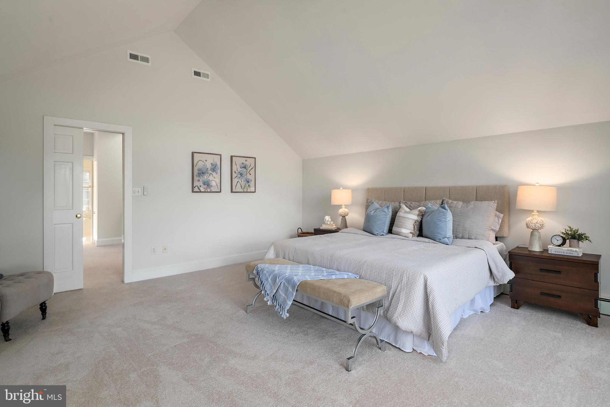 ANNAPOLIS COVE - Residential